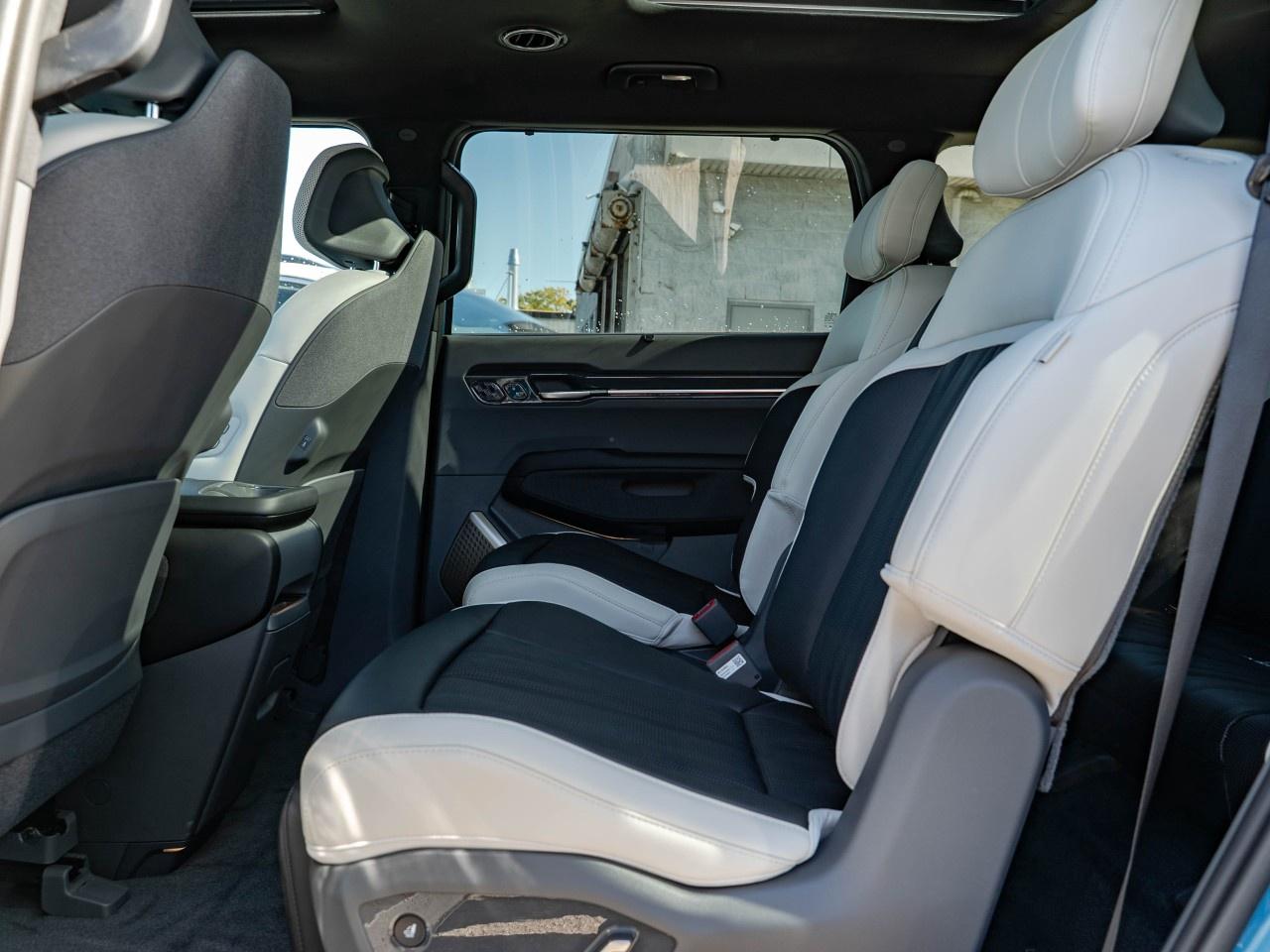 2026 Kia EV9 Land w/GT-Line Package AWD Photo