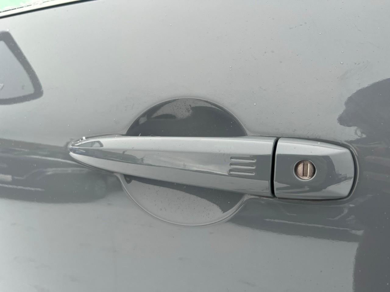 2024 Nissan Pathfinder Platinum 4WD Photo