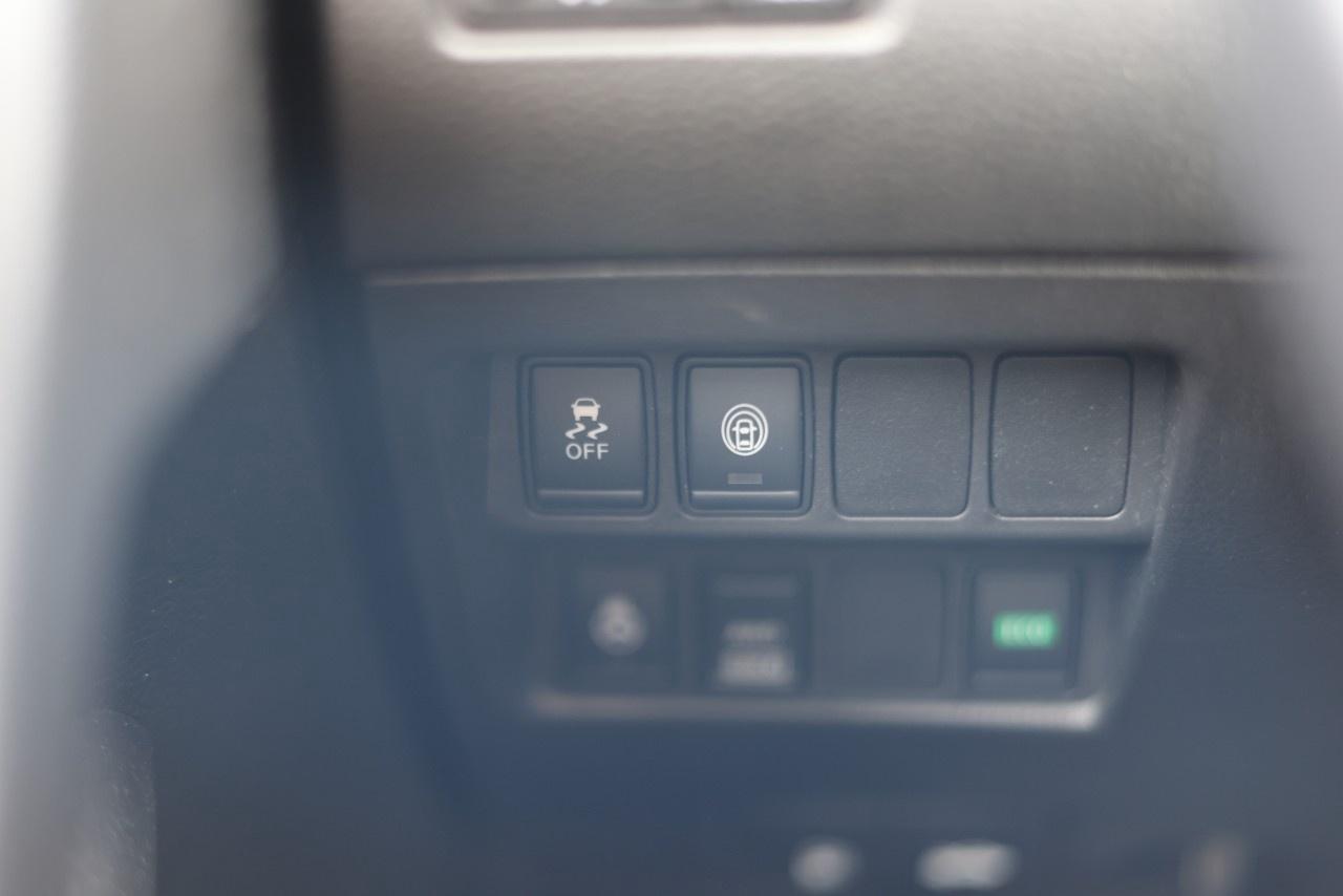 2018 Nissan Qashqai AWD SL CVT Photo