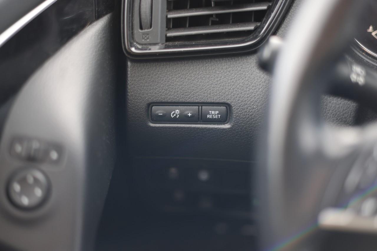 2018 Nissan Qashqai AWD SL CVT Photo