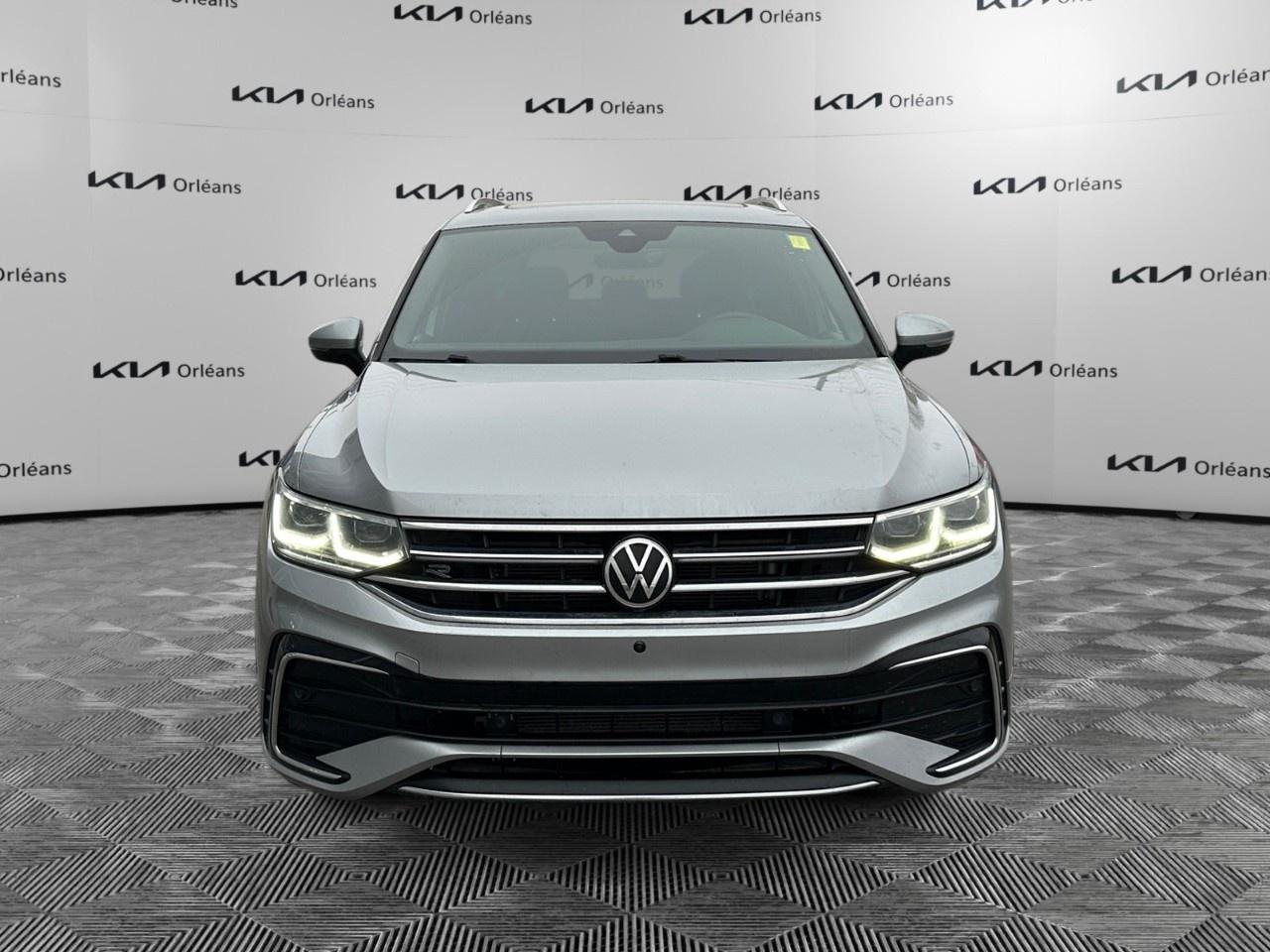2022 Volkswagen Tiguan HIGHLINE R-LINE 4MOTION Photo