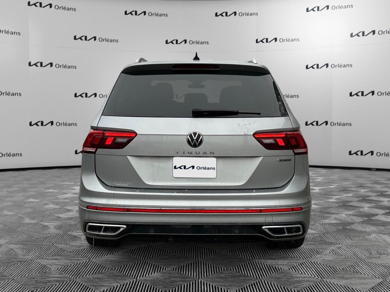 2022 Volkswagen Tiguan HIGHLINE R-LINE 4MOTION Photo