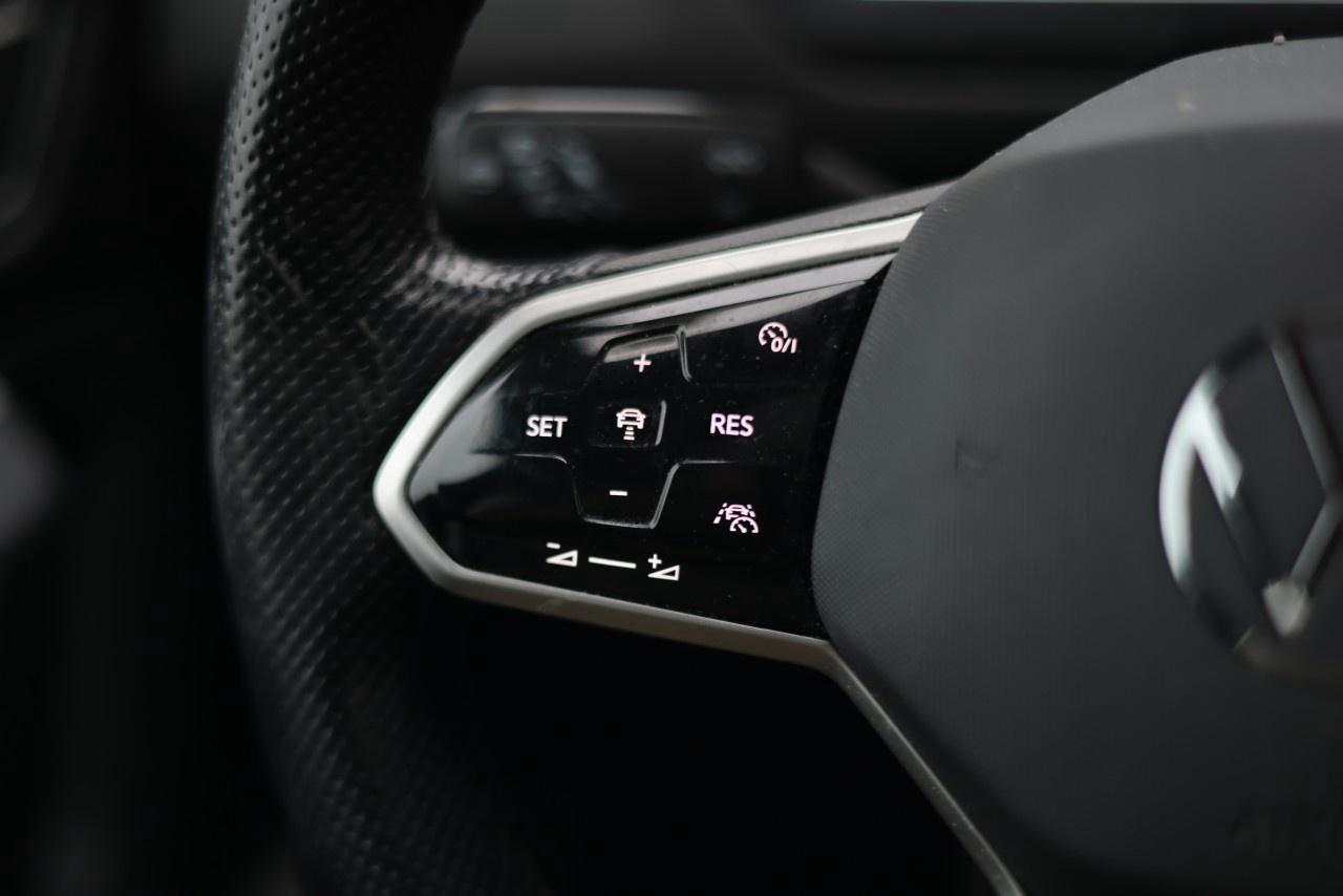 2022 Volkswagen Tiguan HIGHLINE R-LINE 4MOTION Photo