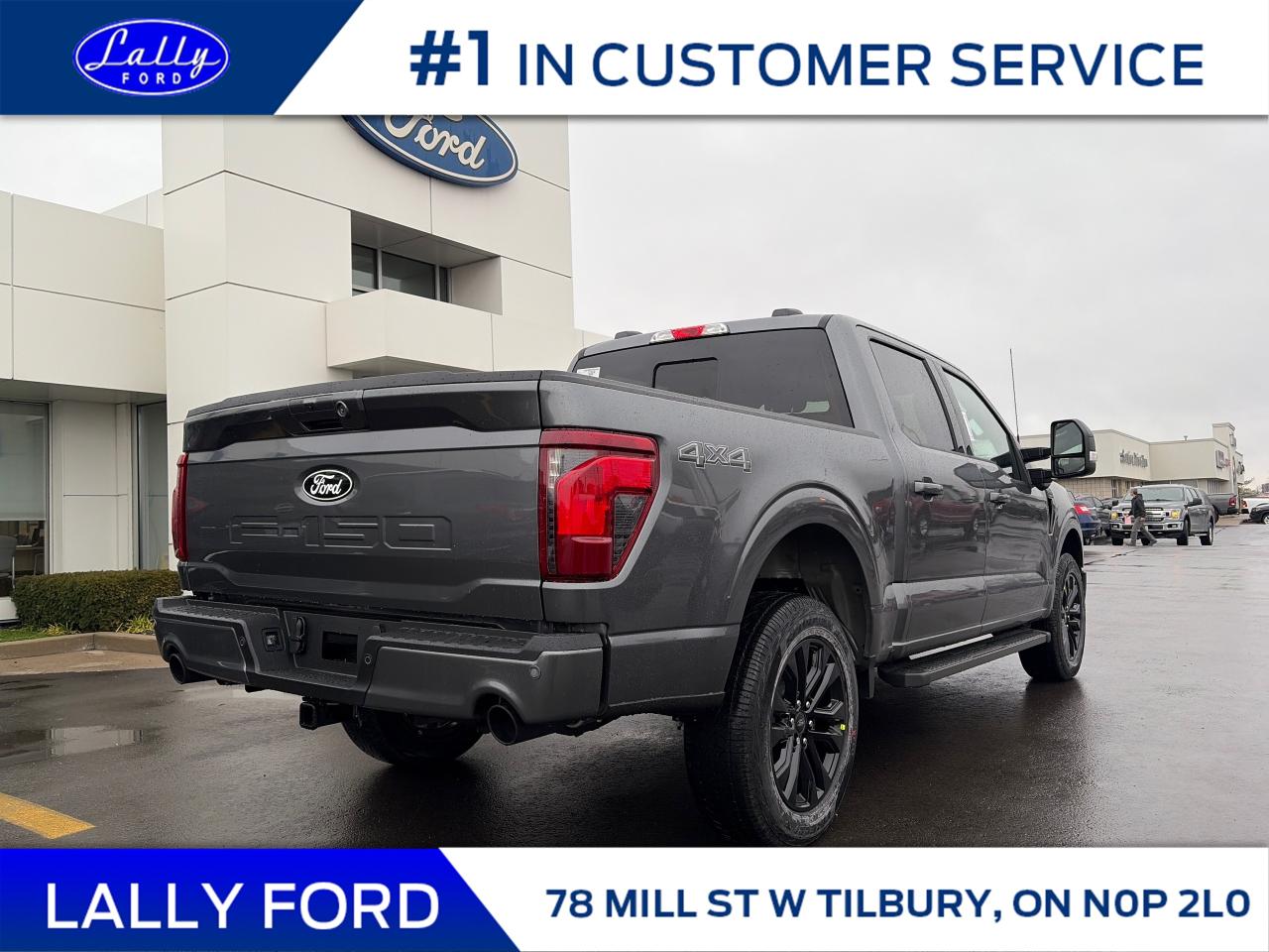 2025 Ford F-150 XLT Photo2