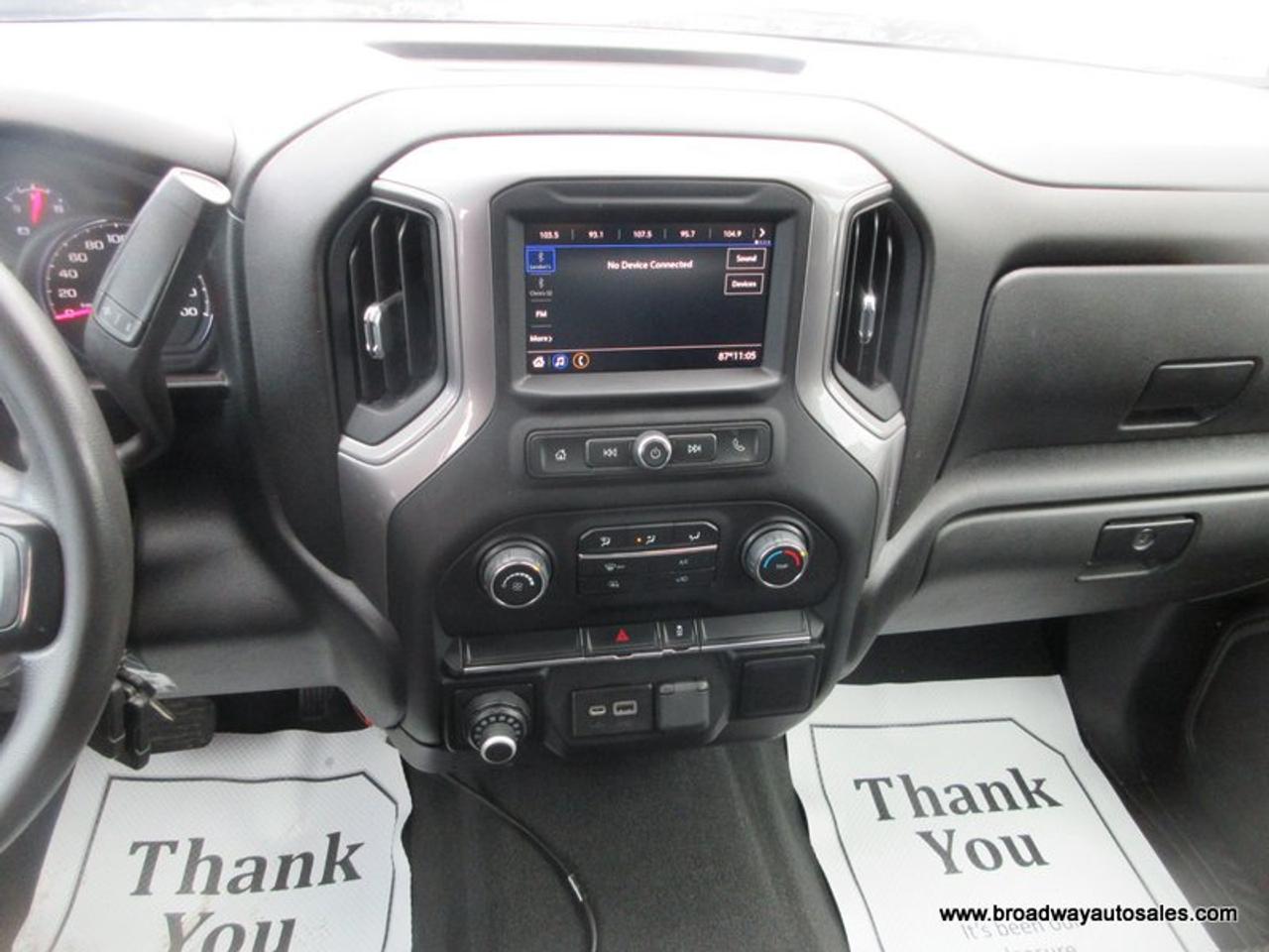 2022 Chevrolet Silverado 2500 3/4 TON CUSTOM-LS-MODEL 6 PASSENGER 6.6L - V8.. 4X4.. CREW-CAB.. 6.6-FOOT-BOX.. SNOW-EX-V-PLOW.. BACK-UP CAMERA.. BLUETOOTH SYSTEM.. Photo