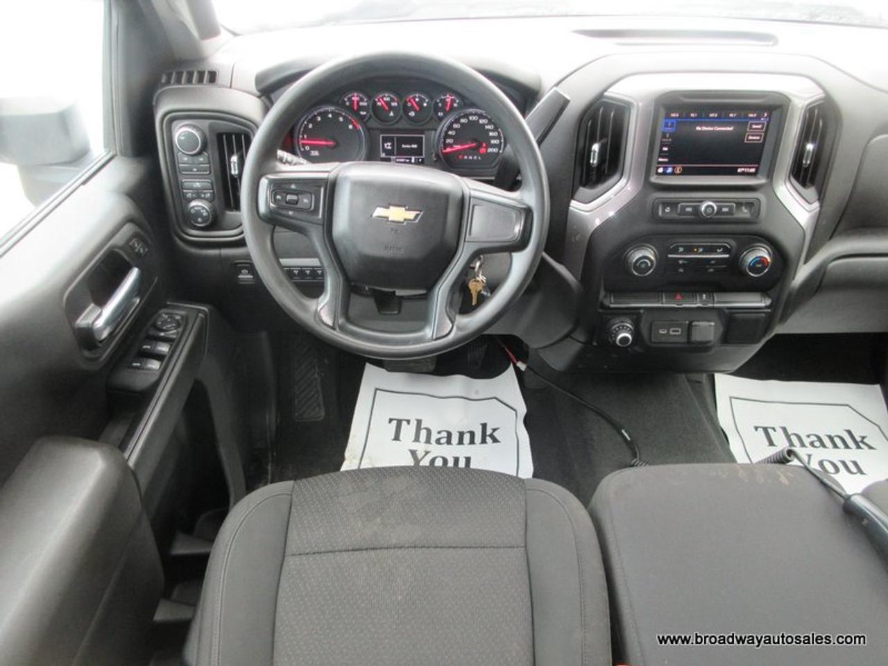 2022 Chevrolet Silverado 2500 3/4 TON CUSTOM-LS-MODEL 6 PASSENGER 6.6L - V8.. 4X4.. CREW-CAB.. 6.6-FOOT-BOX.. SNOW-EX-V-PLOW.. BACK-UP CAMERA.. BLUETOOTH SYSTEM.. Photo