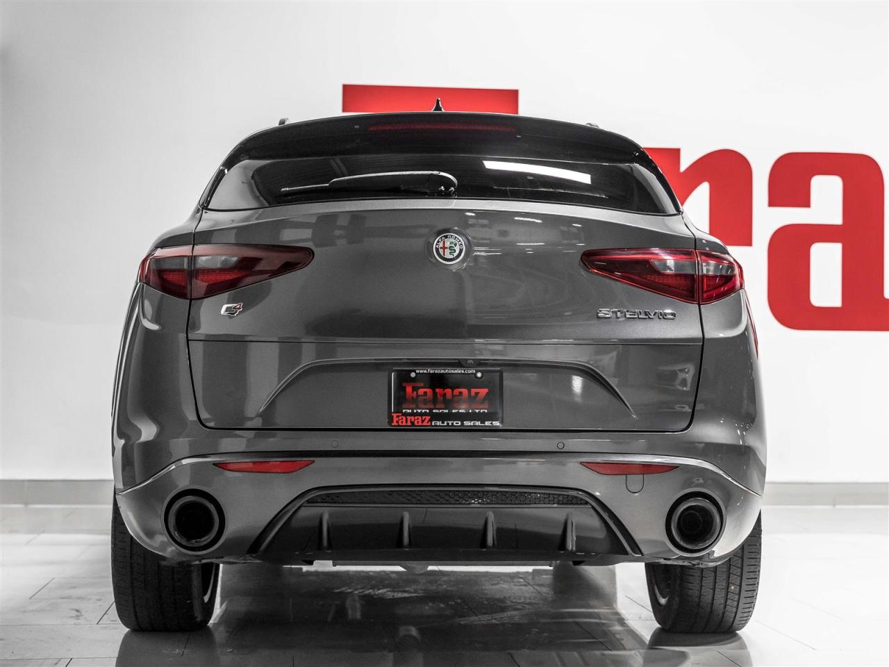 2022 Alfa Romeo Stelvio $299 BI WEEKLY $3500 DOWN |VELOCE|Q4|ADAPT CRUISE|HARMAN KARDON|BLINDSPOT|PANO|LOADED Photo3