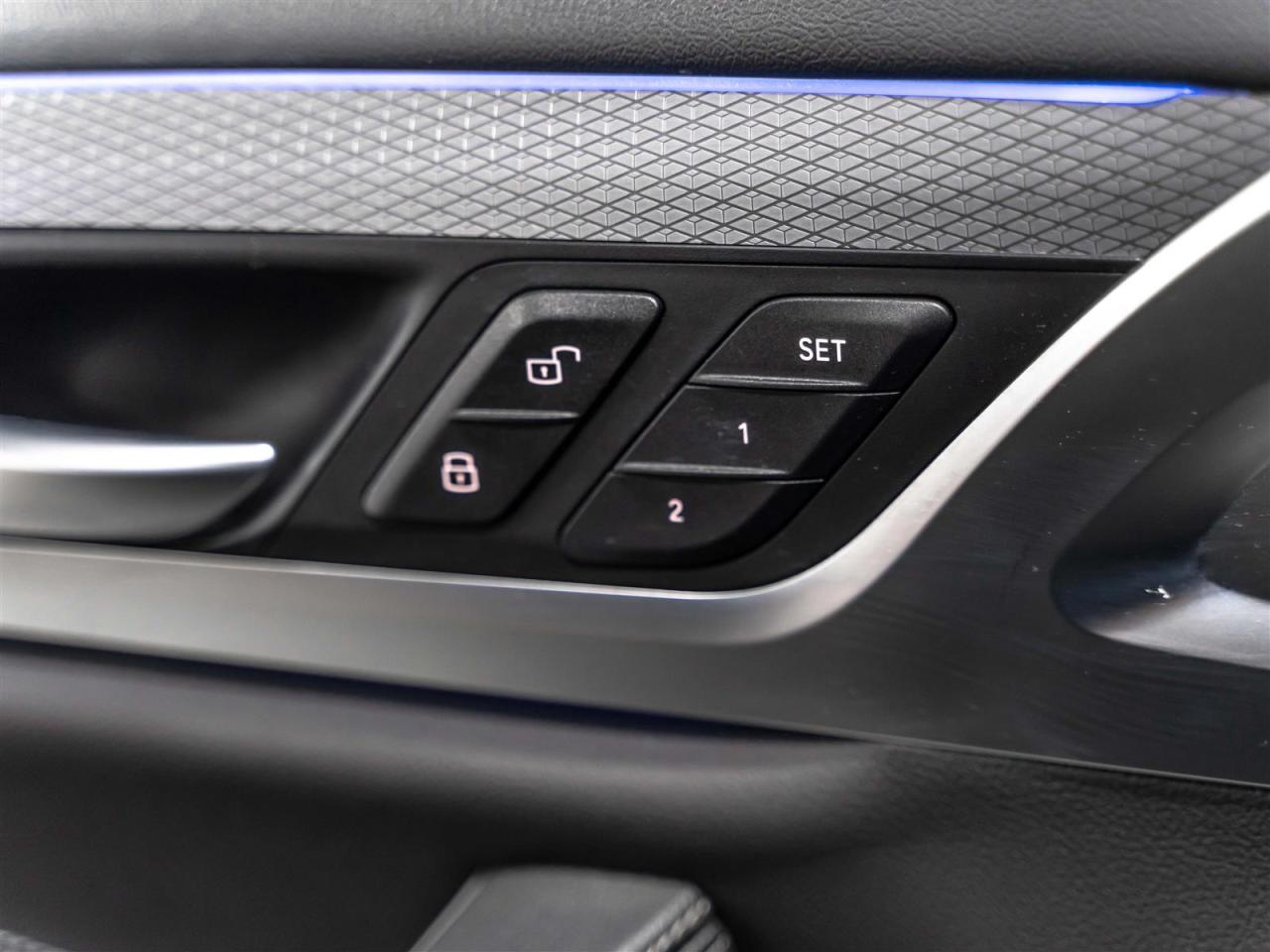 2018 BMW X3 xDrive30i|M SPORT|HEADS-UP|BLINDSPOT|LANE DEPART|APPLE CARPLAY Photo