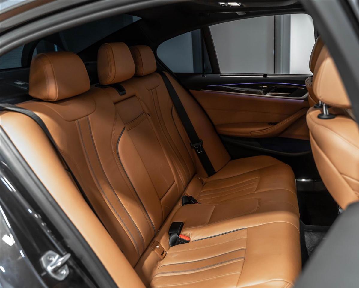 2017 BMW 530i 530i xDrive|M SPORT|EXCLUSIVE|HEADS-UP|BLINDSPOT|360CAM|LOADED Photo