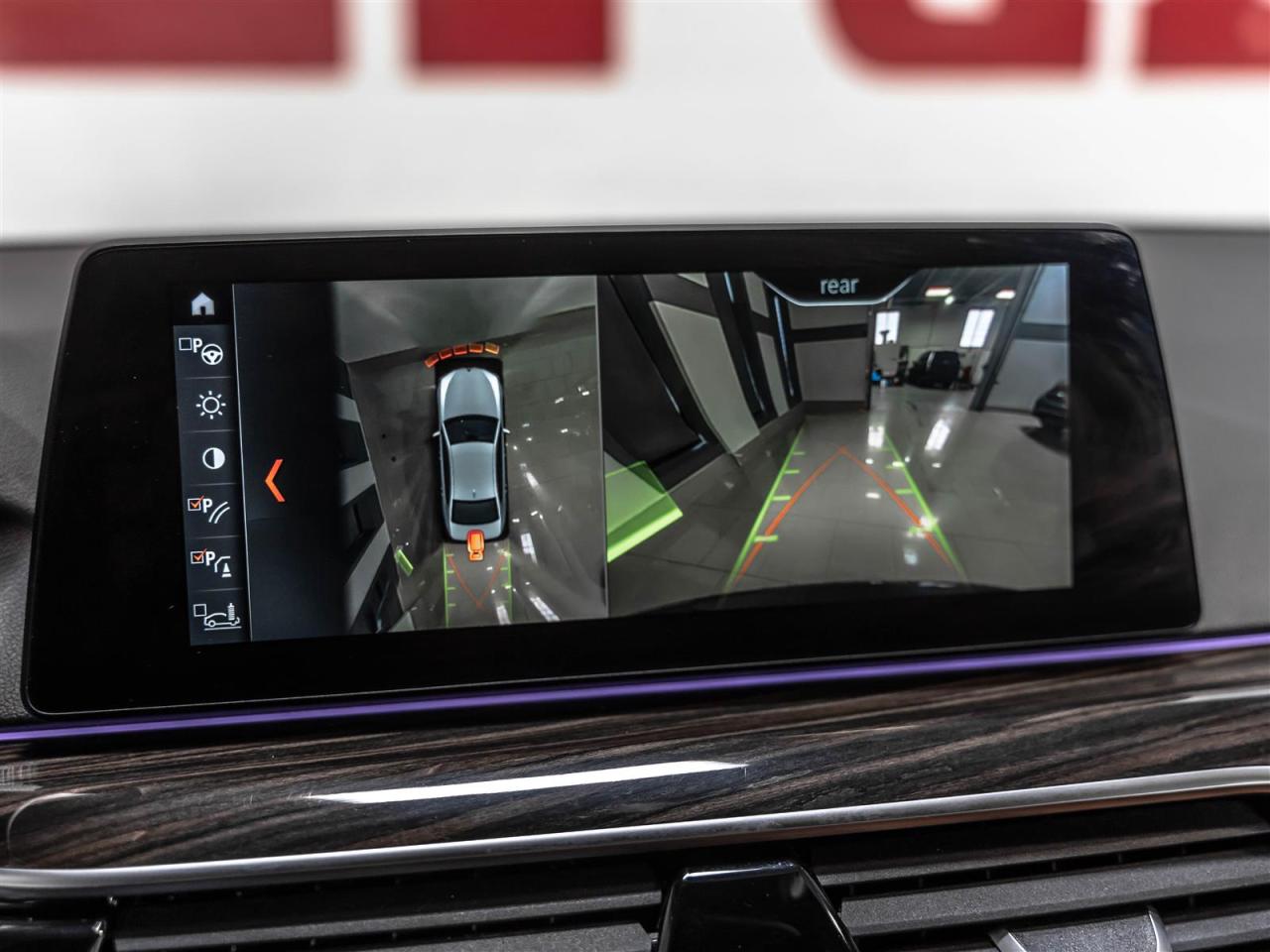 2017 BMW 530i 530i xDrive|M SPORT|EXCLUSIVE|HEADS-UP|BLINDSPOT|360CAM|LOADED Photo