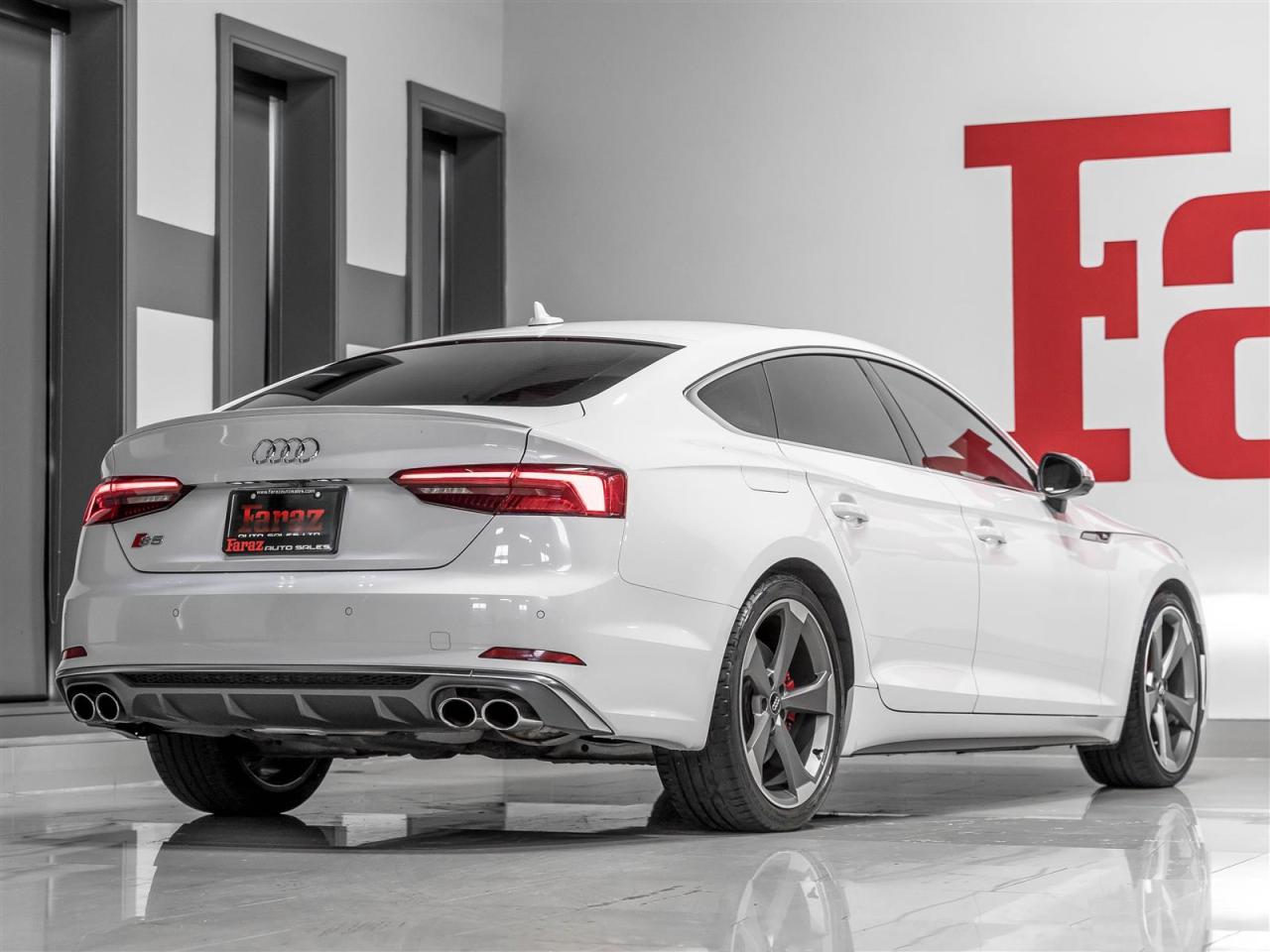 2019 Audi S5 TECHNIK|SPORTBACK|ADAPT CRZ|MASSAGE|CARBON|360CAM|B&O|LOADED Photo