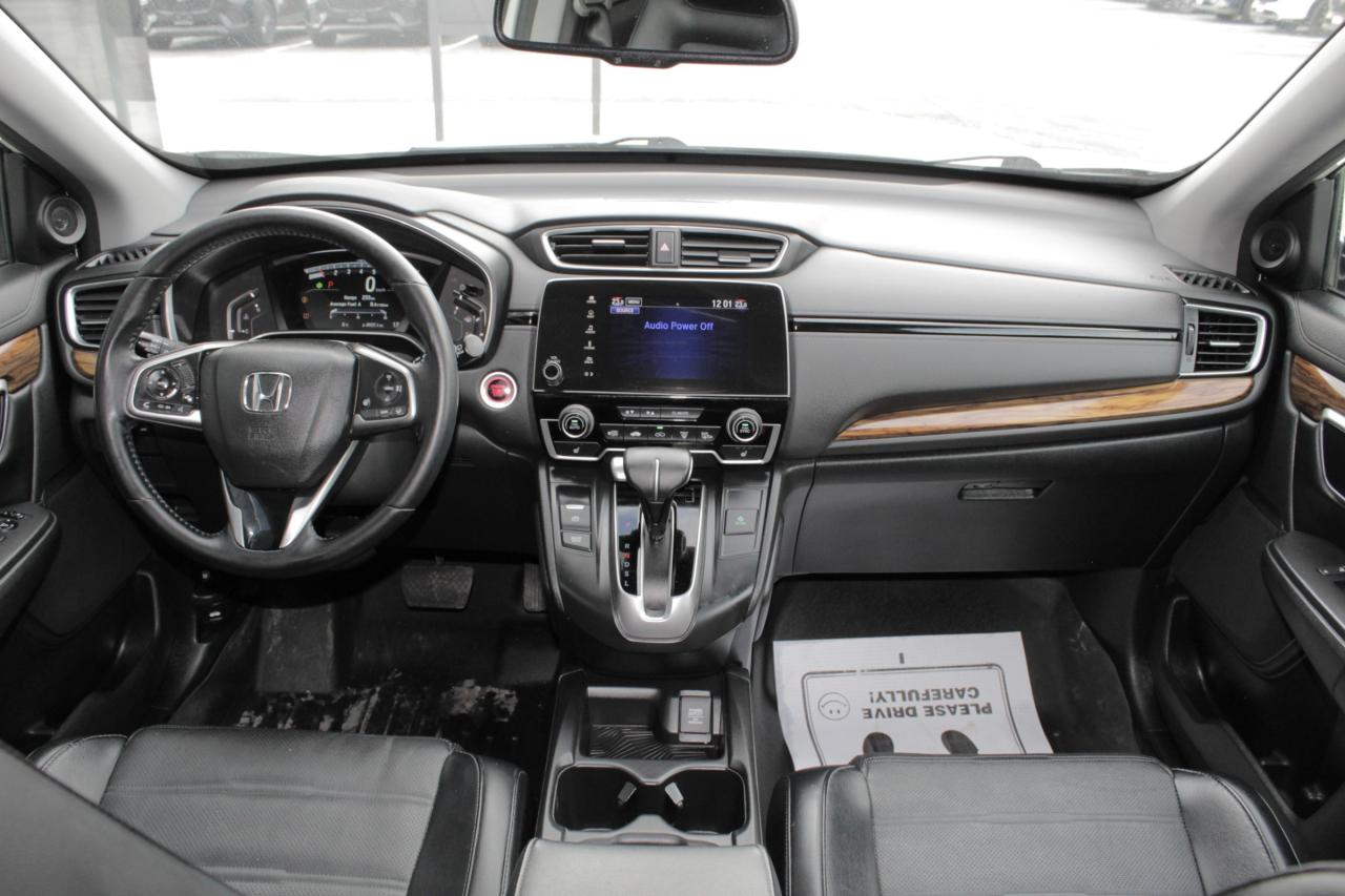 2017 Honda CR-V Touring Photo