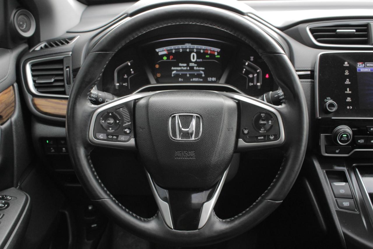 2017 Honda CR-V Touring Photo