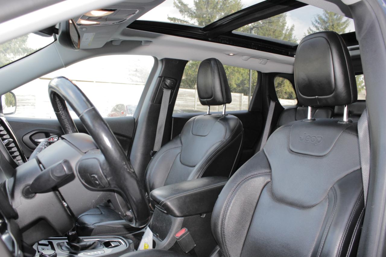 2020 Jeep Cherokee Limited Photo