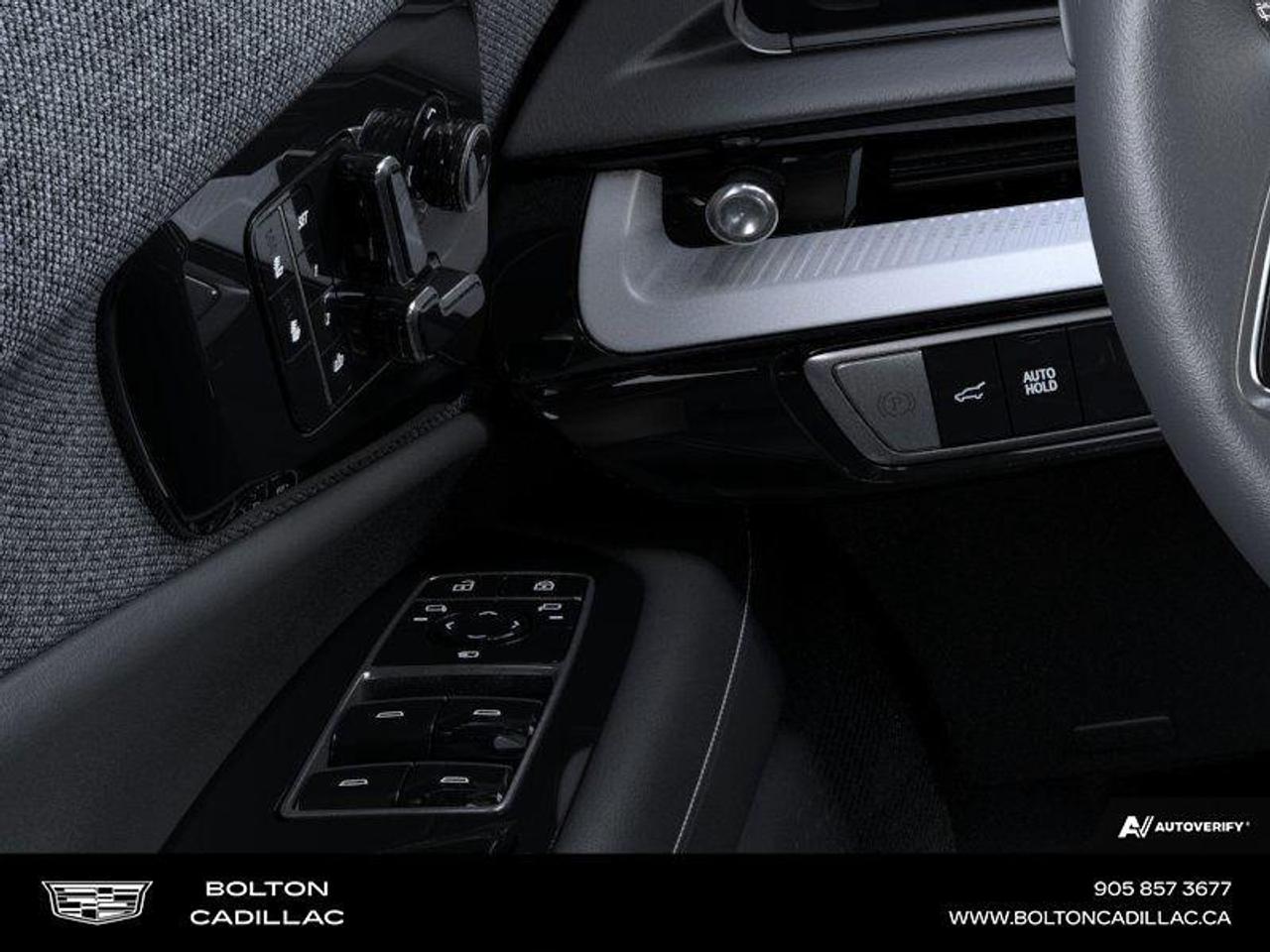 2026 Cadillac OPTIQ Sport Photo