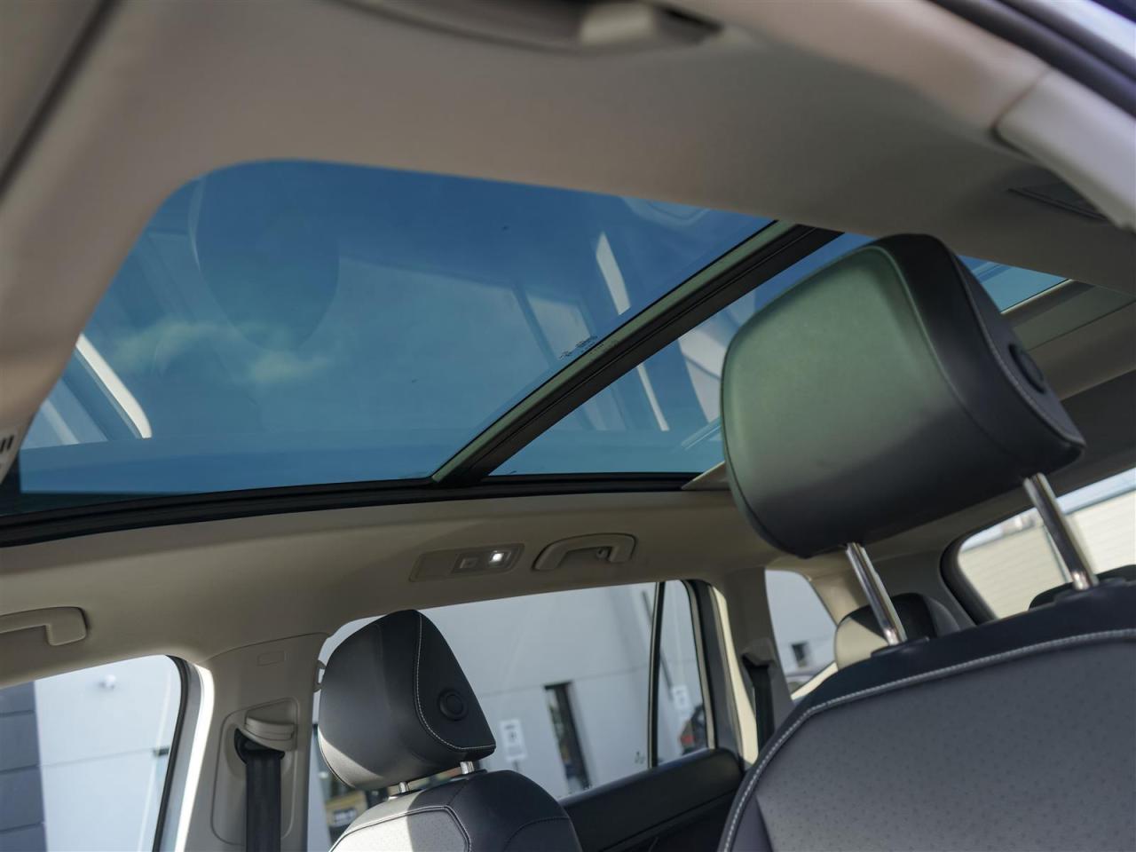 2024 Volkswagen Tiguan COMFORTLINE AWD | PANORAMIC ROOF | BLIND SPOT Photo