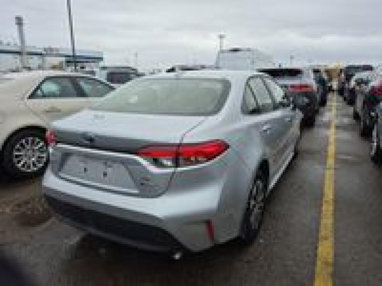 2025 Toyota Corolla HYBRID LE | NO ACCIDENTS | BLIND SPOT | APP CONNECT Photo