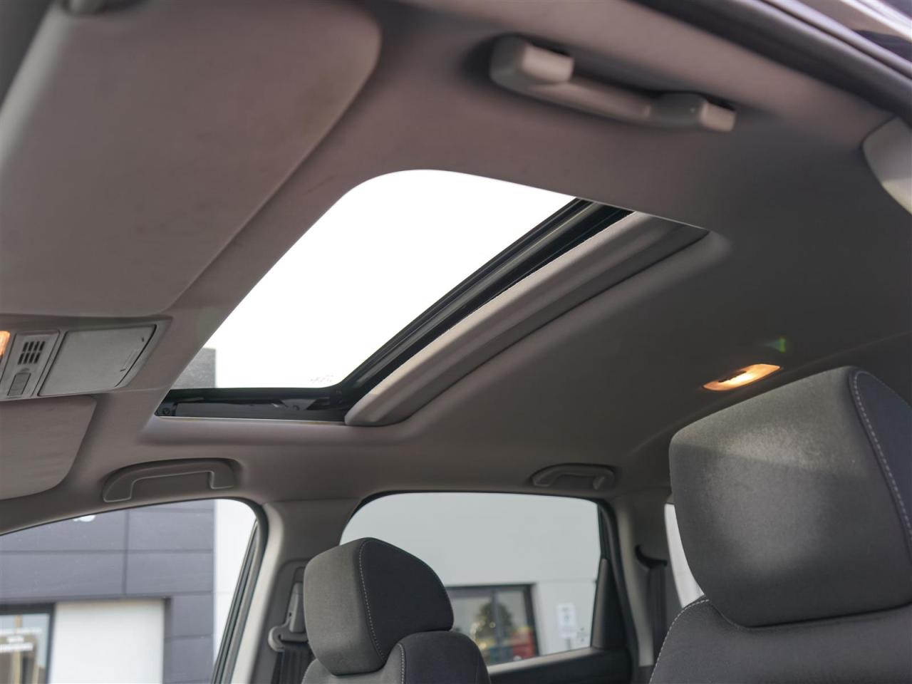 2017 Honda CR-V EX AWD | NO ACCIDENTS | SUNROOF | LANE WATCH Photo