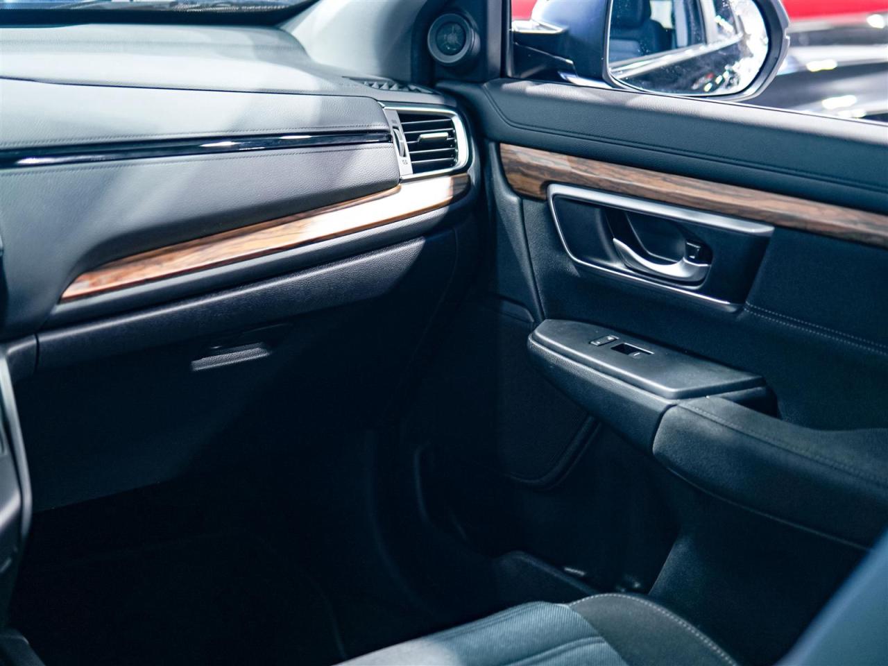 2017 Honda CR-V EX AWD | NO ACCIDENTS | SUNROOF | LANE WATCH Photo