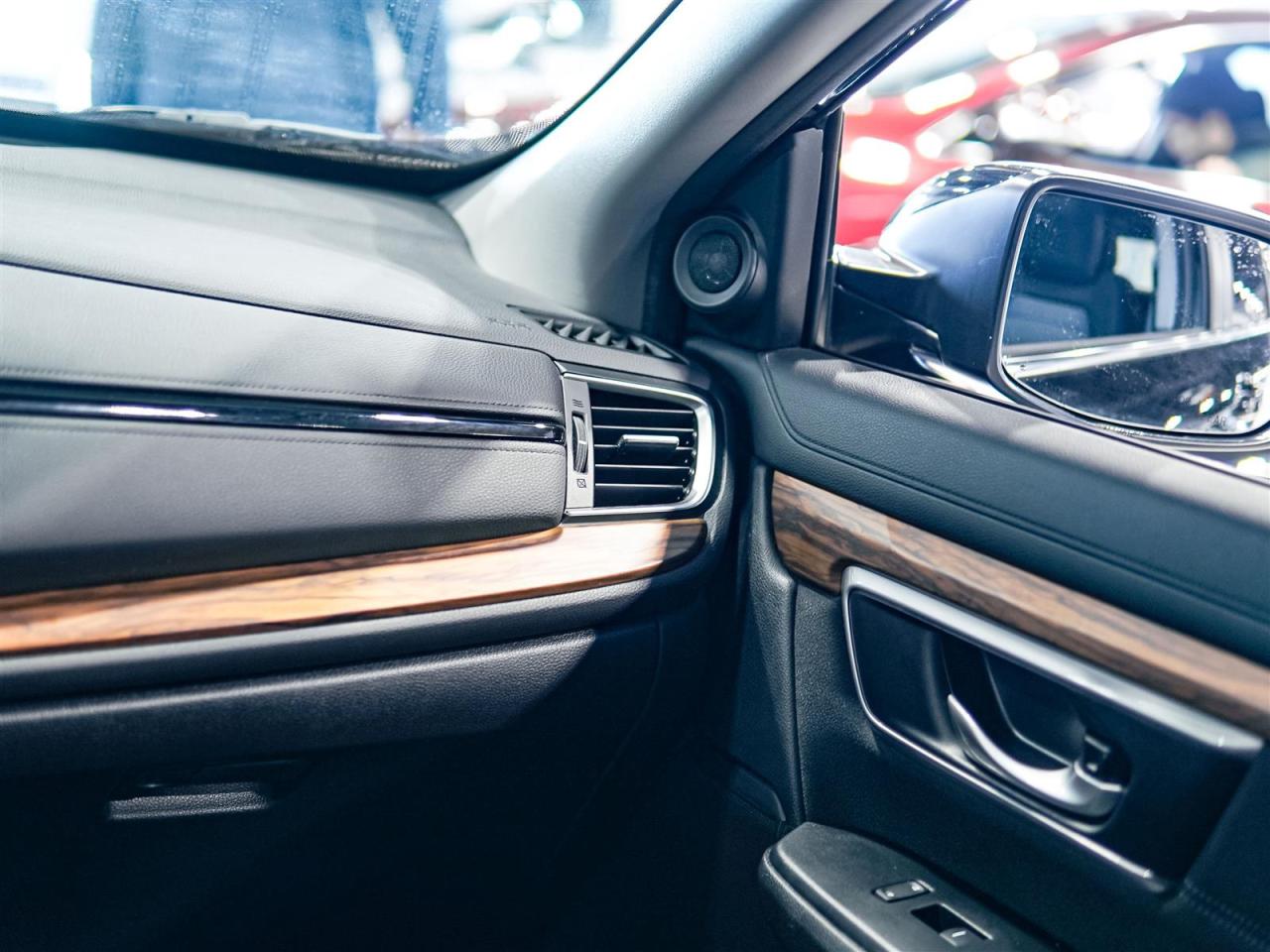 2017 Honda CR-V EX AWD | NO ACCIDENTS | SUNROOF | LANE WATCH Photo