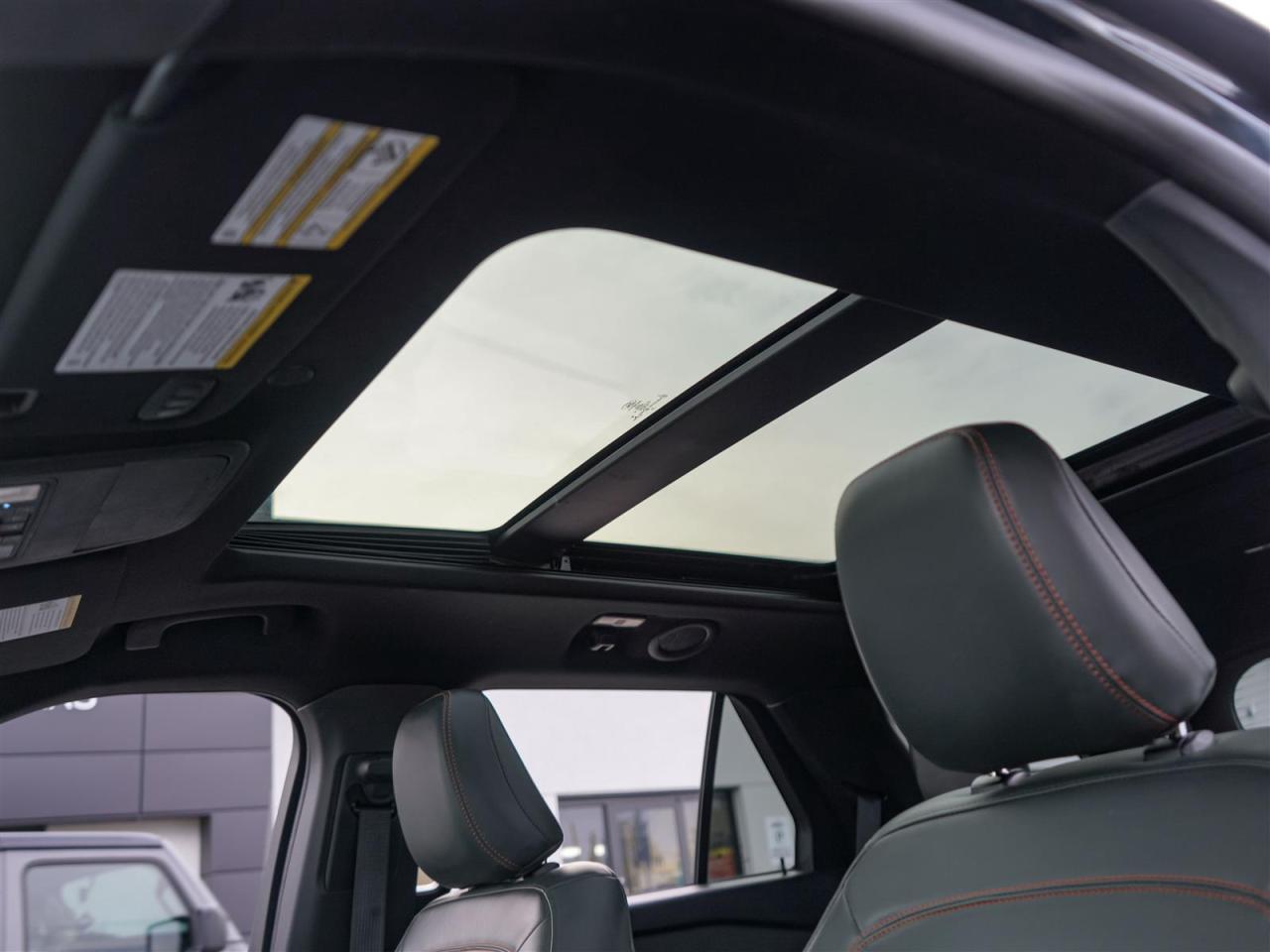 2023 Ford Explorer TIMBERLINE 4WD | NO ACCIDENTS | CAPTAIN PKG Photo