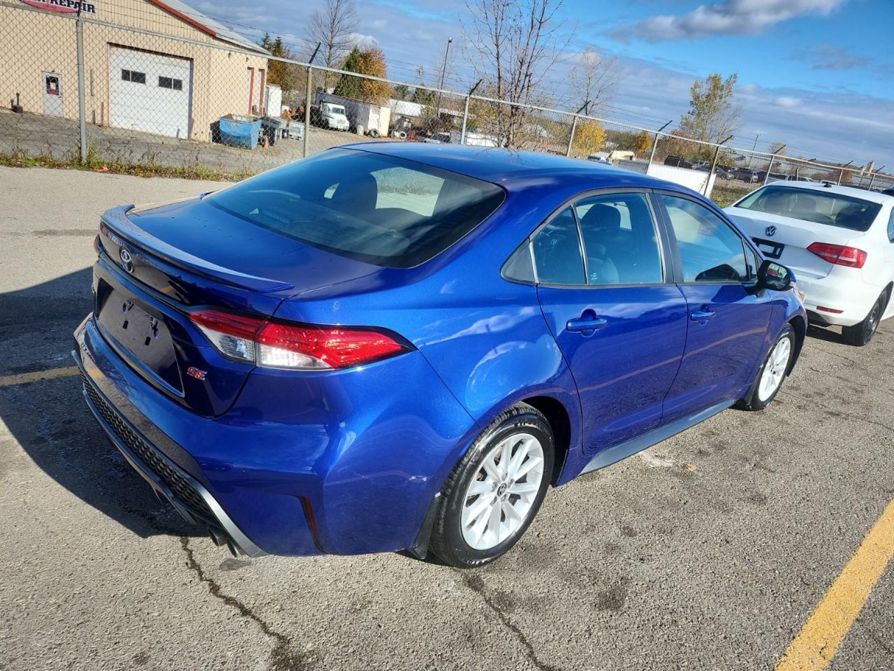 2021 Toyota Corolla SE | 2.0L | ALLOYS | SPOILER | NO ACCIDENTS Photo