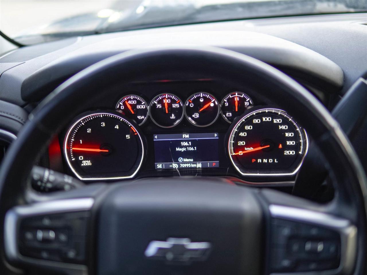 2022 Chevrolet Express 2500 HD LT CREW CAB | 4X4 | TOW PACKAGE | SUNROOF Photo