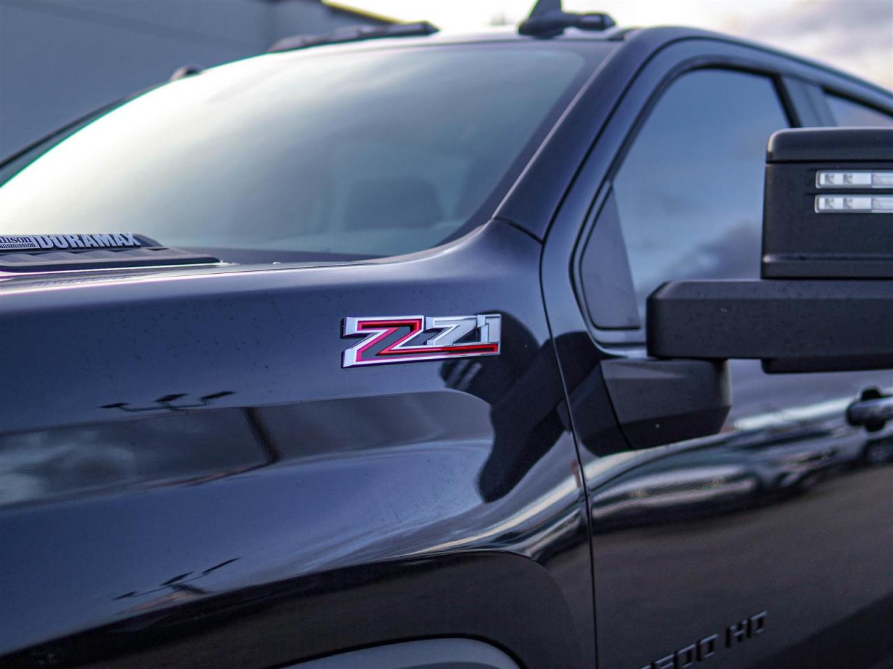 2022 Chevrolet Express 2500 HD LT CREW CAB | 4X4 | TOW PACKAGE | SUNROOF Photo