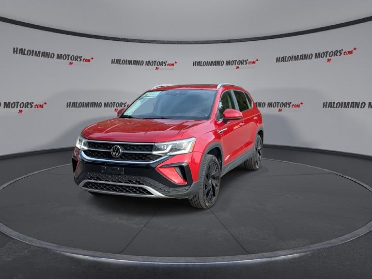 2023 Volkswagen Taos Highline 4MOTION Photo2