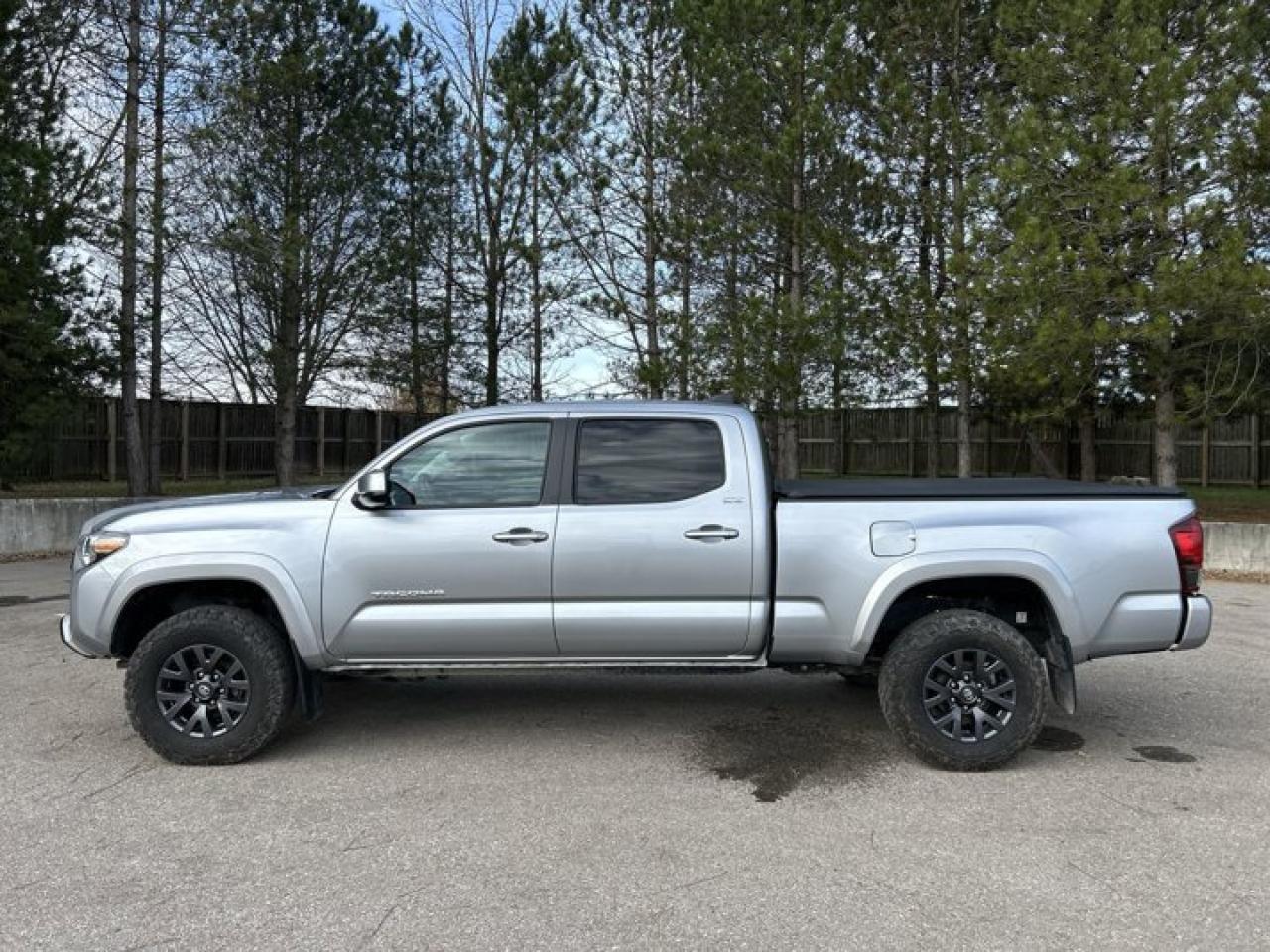 2023 Toyota Tacoma SR5 DOUBLE CAB 4X4 Photo