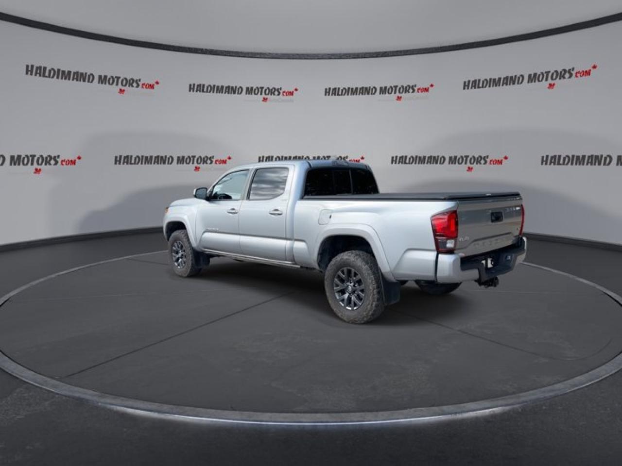 2023 Toyota Tacoma SR5 DOUBLE CAB 4X4 Photo