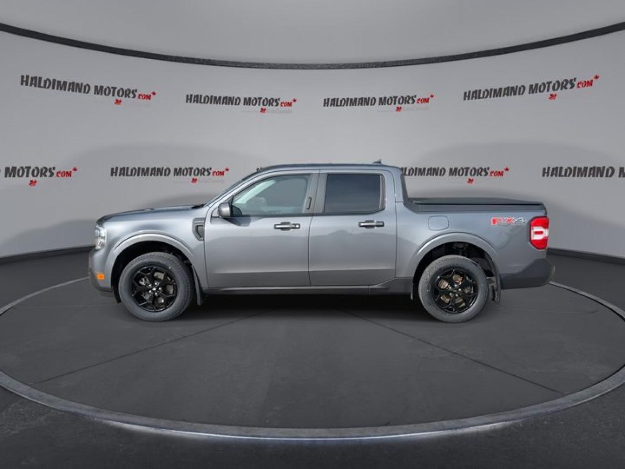 2023 Ford Maverick LARIAT AWD Crew | Remote Start | Leather Seats | Navigation Photo