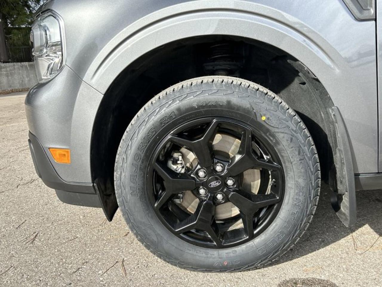 2023 Ford Maverick LARIAT AWD Crew | Remote Start | Leather Seats | Navigation Photo