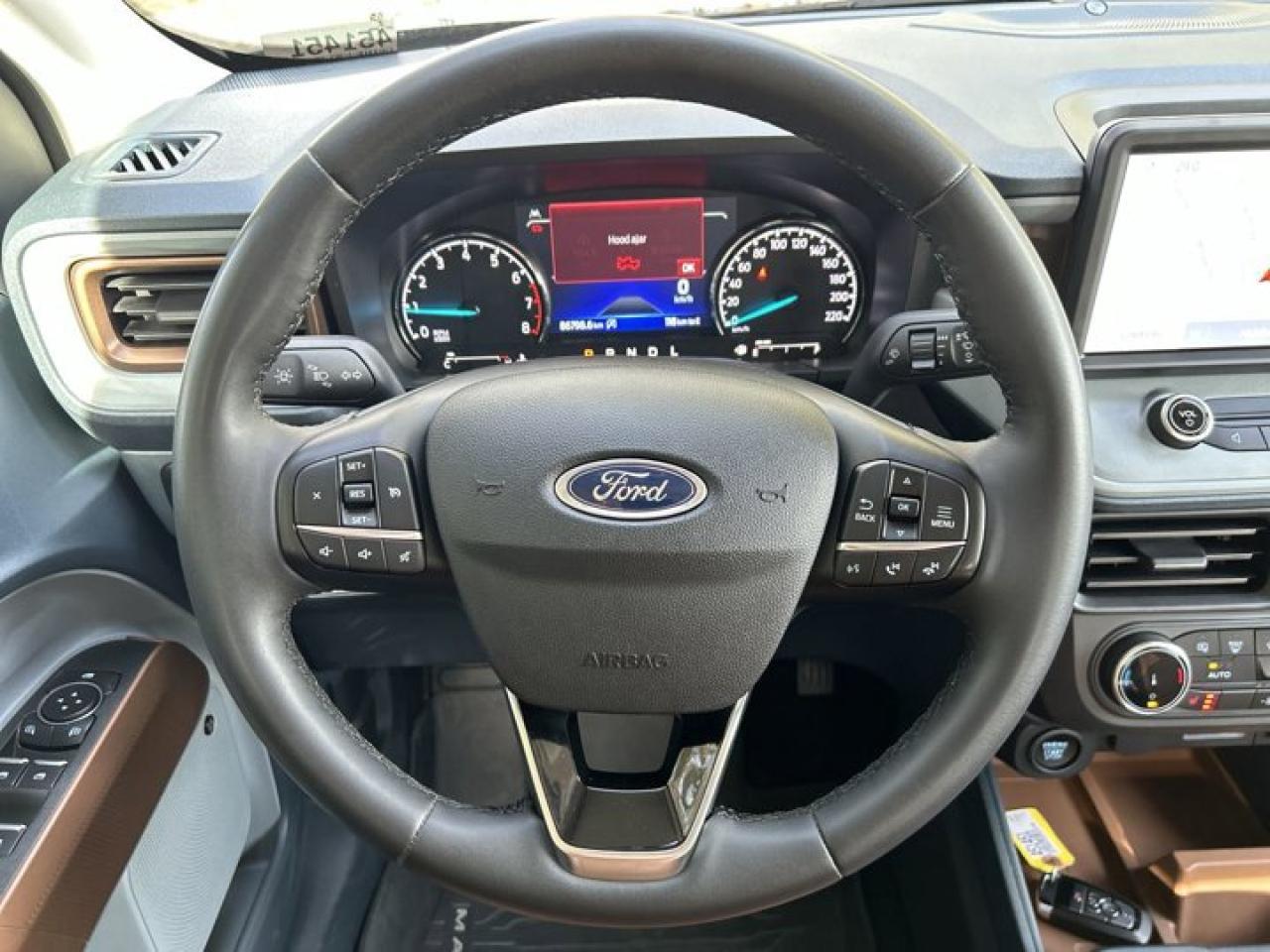 2023 Ford Maverick LARIAT AWD Crew | Remote Start | Leather Seats | Navigation Photo