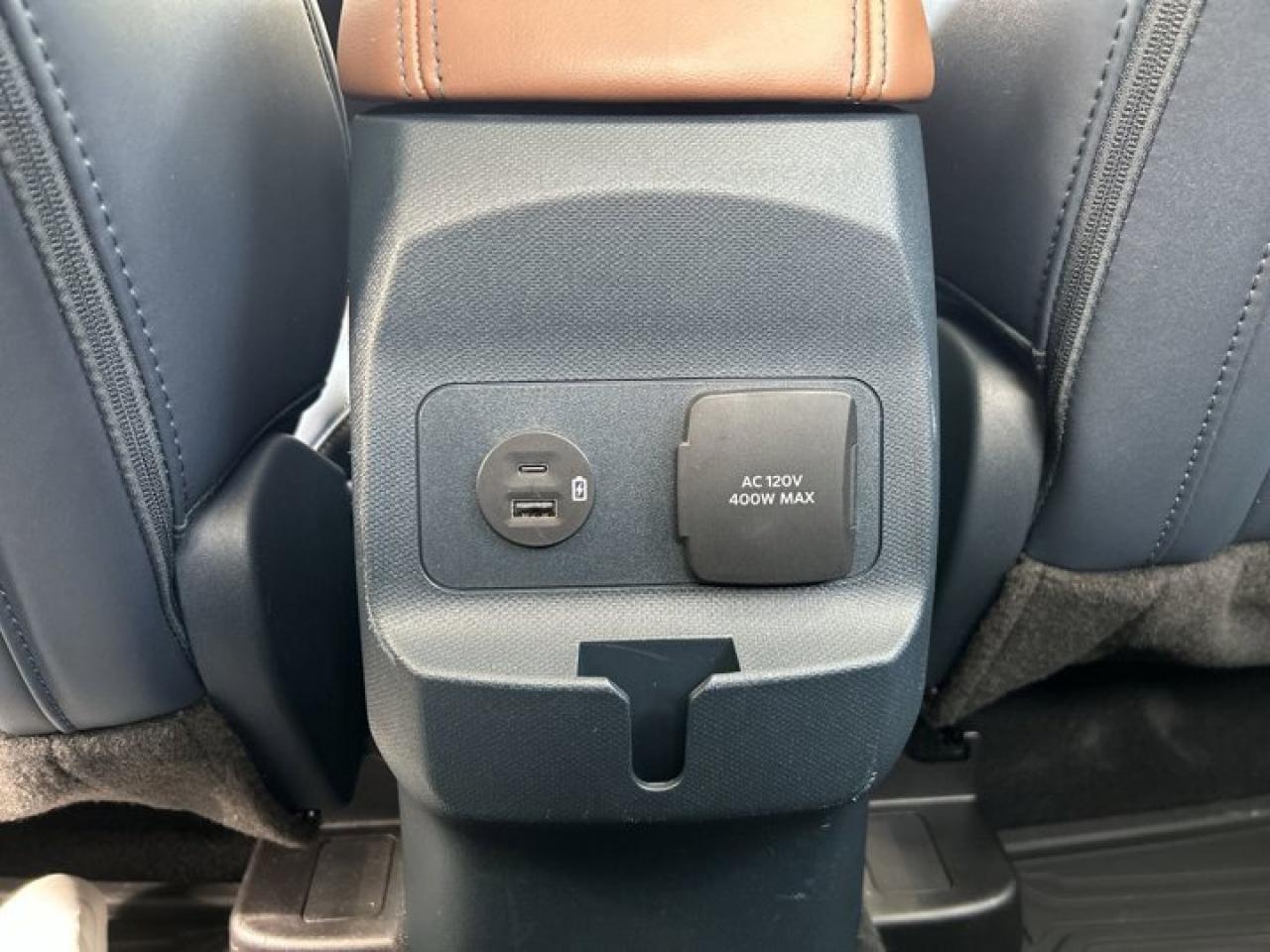 2023 Ford Maverick LARIAT AWD Crew | Remote Start | Leather Seats | Navigation Photo