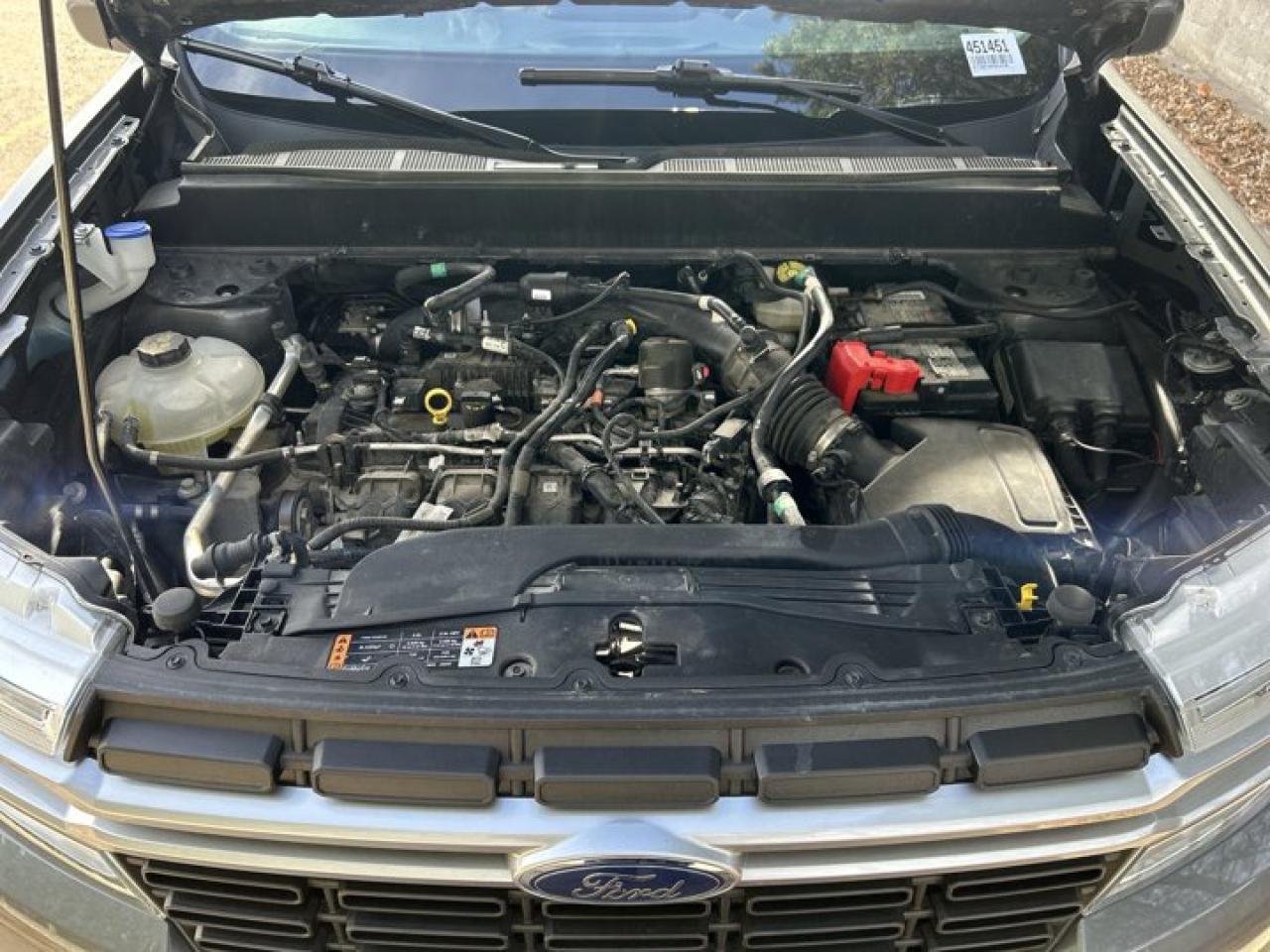 2023 Ford Maverick LARIAT AWD Crew | Remote Start | Leather Seats | Navigation Photo