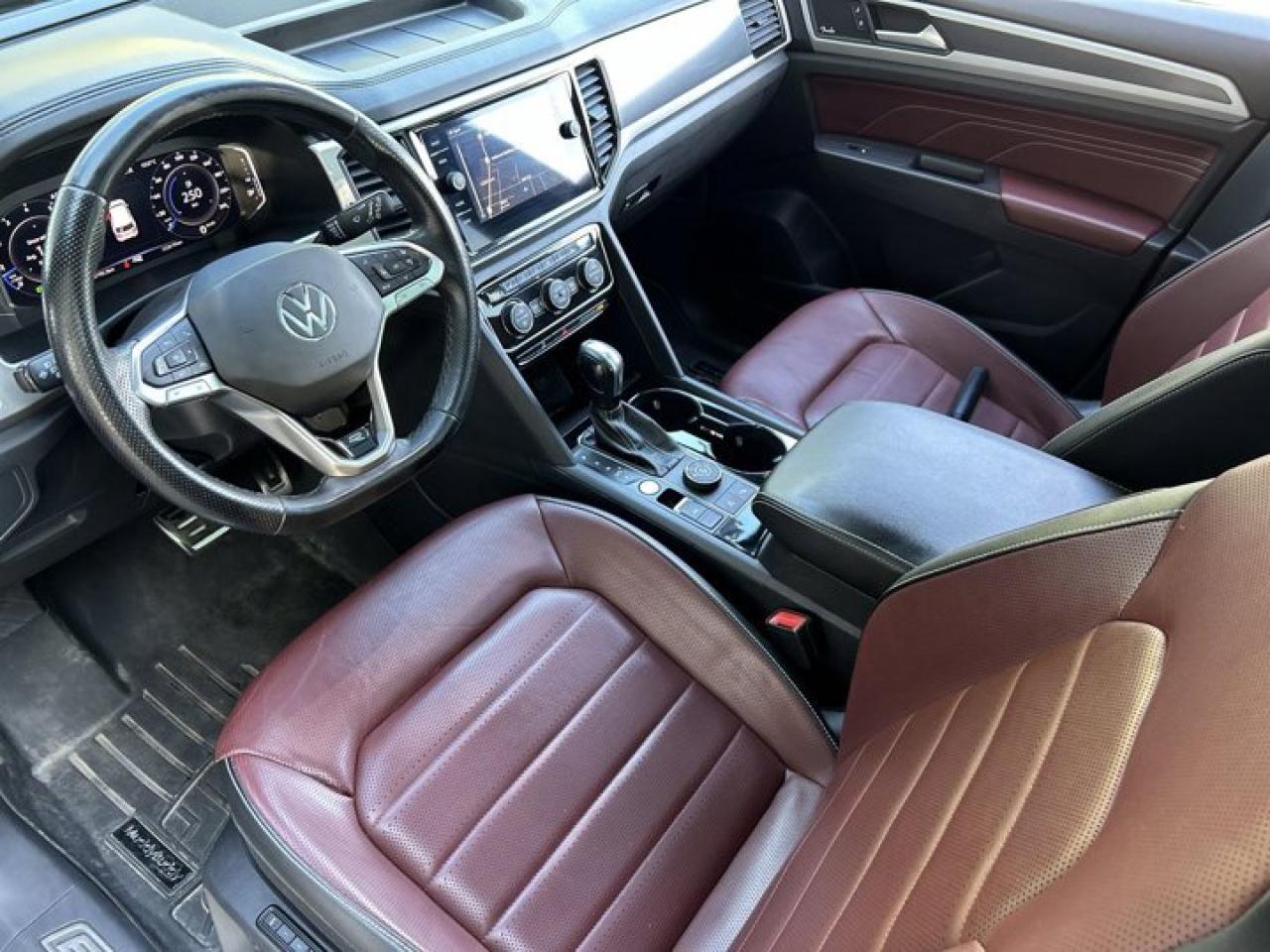 2023 Volkswagen Atlas Cross Sport Execline AWD | Leather Seats | AC Seats | Remote Start Photo