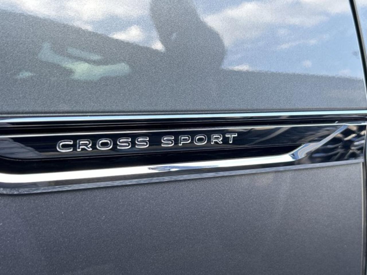 2023 Volkswagen Atlas Cross Sport Execline AWD | Leather Seats | AC Seats | Remote Start Photo