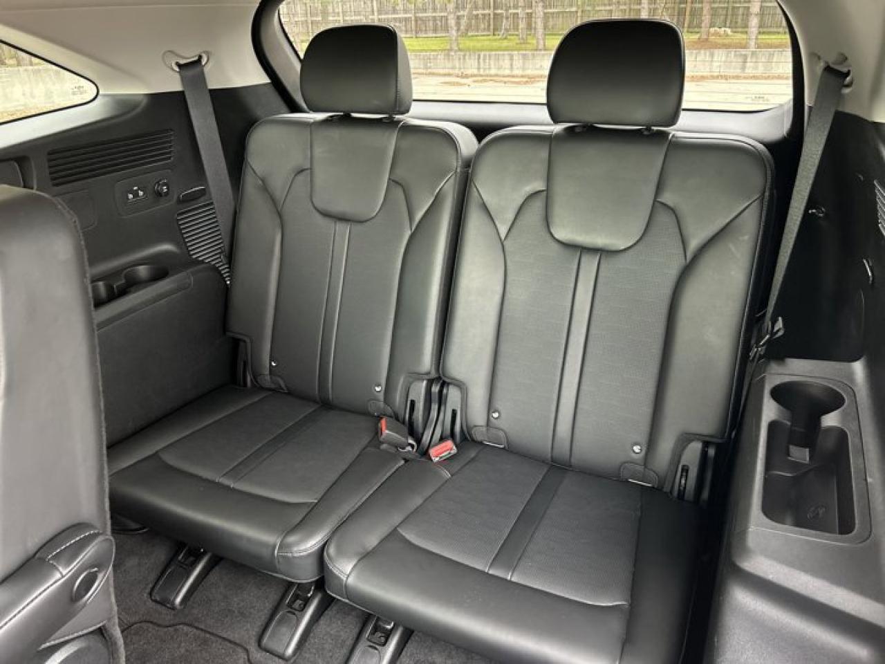 2024 Kia Sorento EX-L AWD | Remote Start | Leather Seats | Heated Seats Photo