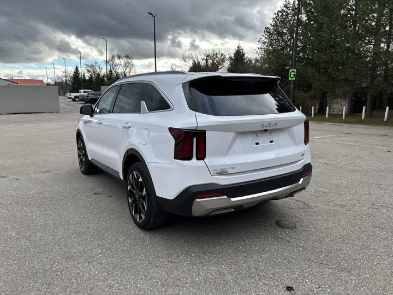 2024 Kia Sorento EX-L AWD | Remote Start | Leather Seats | Heated Seats Photo