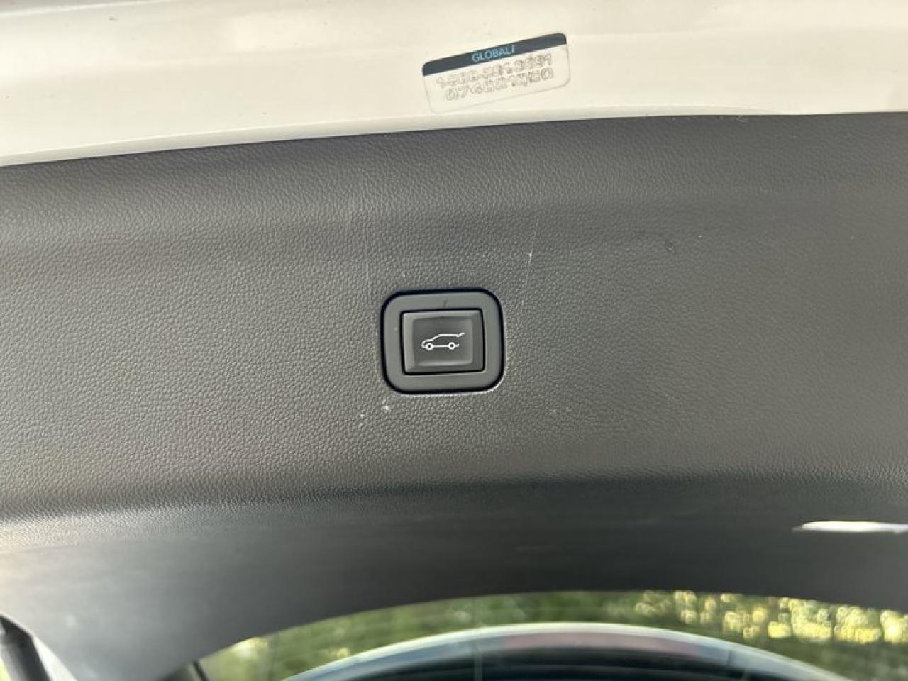 2023 Buick Enclave Avenir AWD | 2nd Row Captain Seats | 360 Camera |  AC Seats Photo