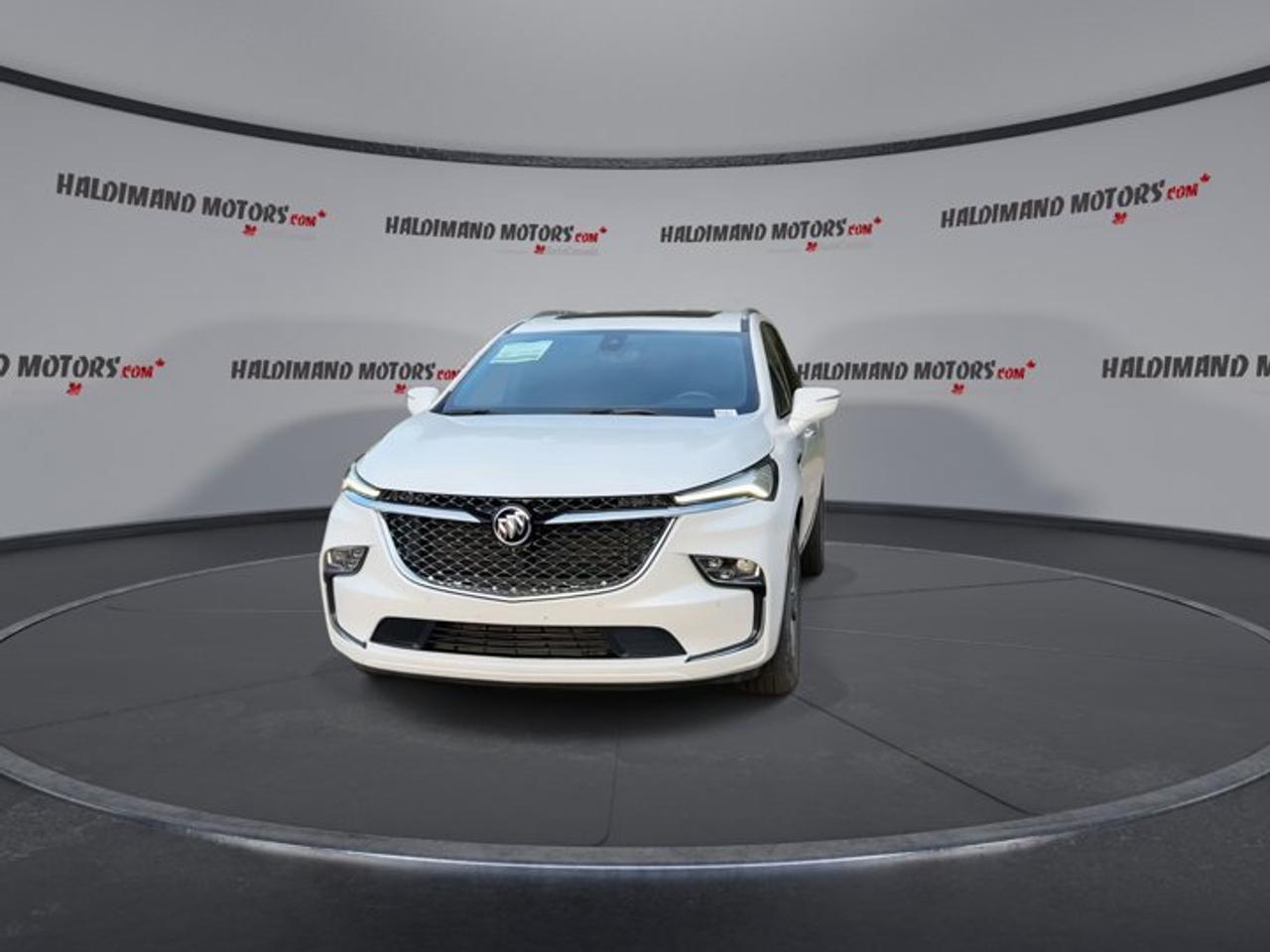 2023 Buick Enclave Avenir AWD | 360 Camera | Trailer Tow Package Photo2