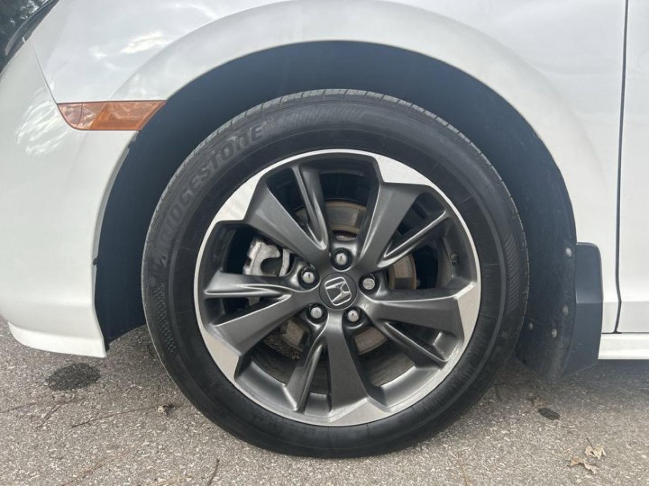 2024 Honda Odyssey Touring |  Sunroof | Leather Seats | Remote Start| AC Seats Photo