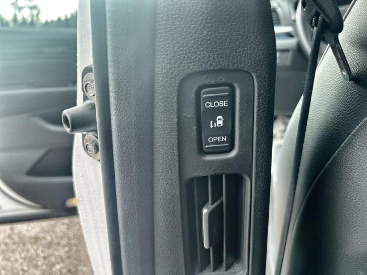 2024 Honda Odyssey Touring |  Sunroof | Leather Seats | Remote Start| AC Seats Photo