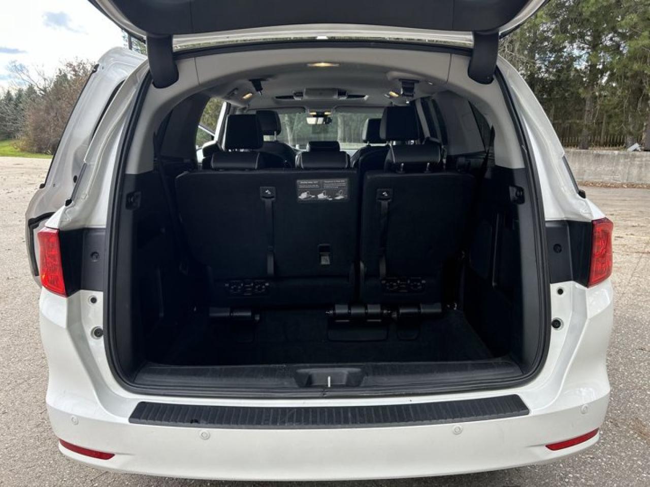 2024 Honda Odyssey Touring |  Sunroof | Leather Seats | Remote Start| AC Seats Photo