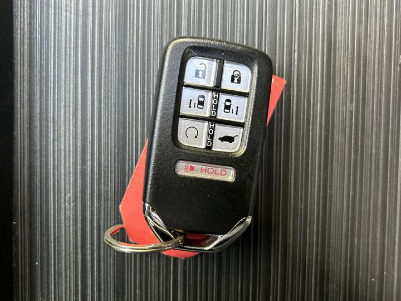 2024 Honda Odyssey Touring |  Sunroof | Leather Seats | Remote Start| AC Seats Photo