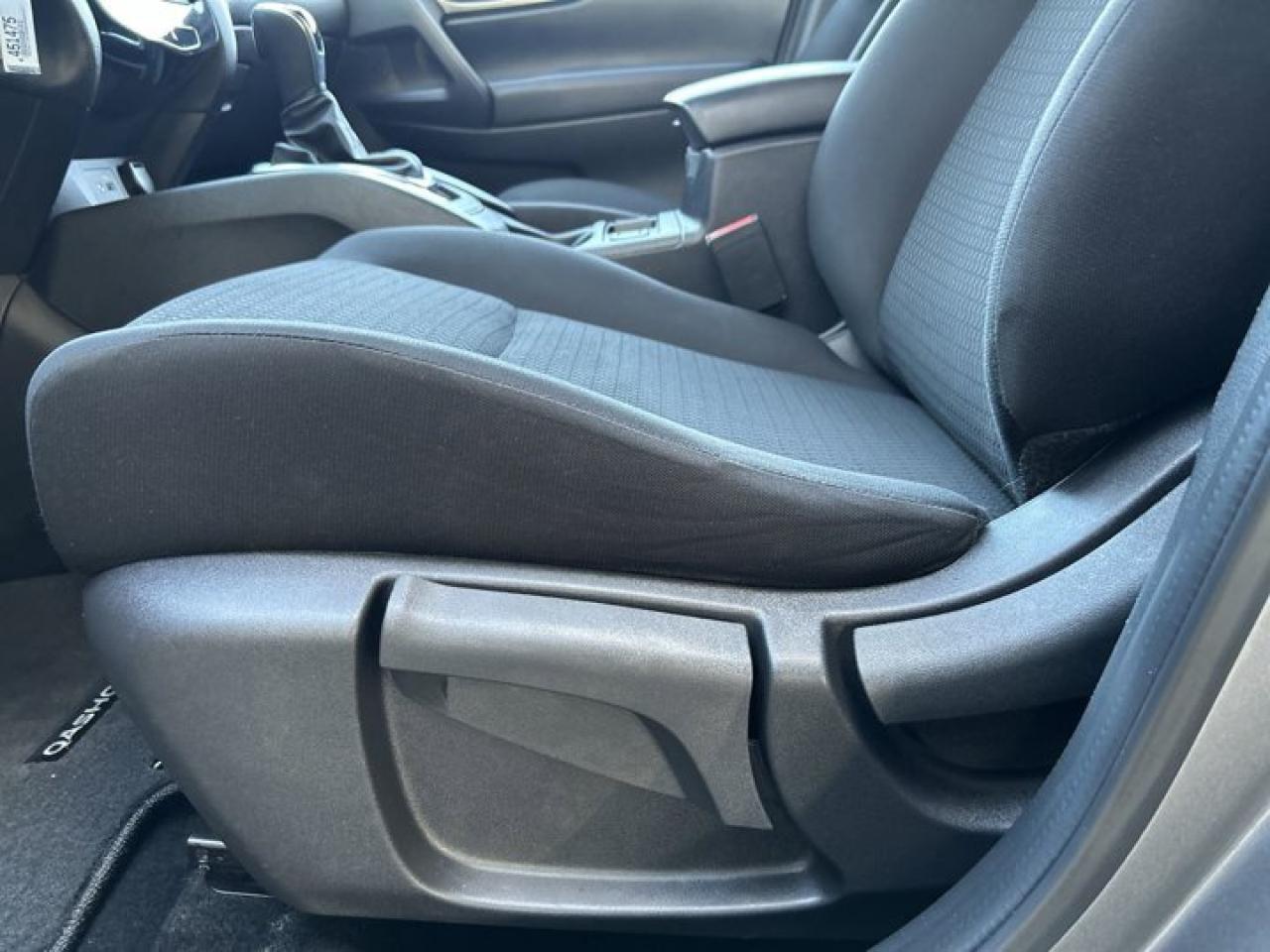 2022 Nissan Qashqai S Photo