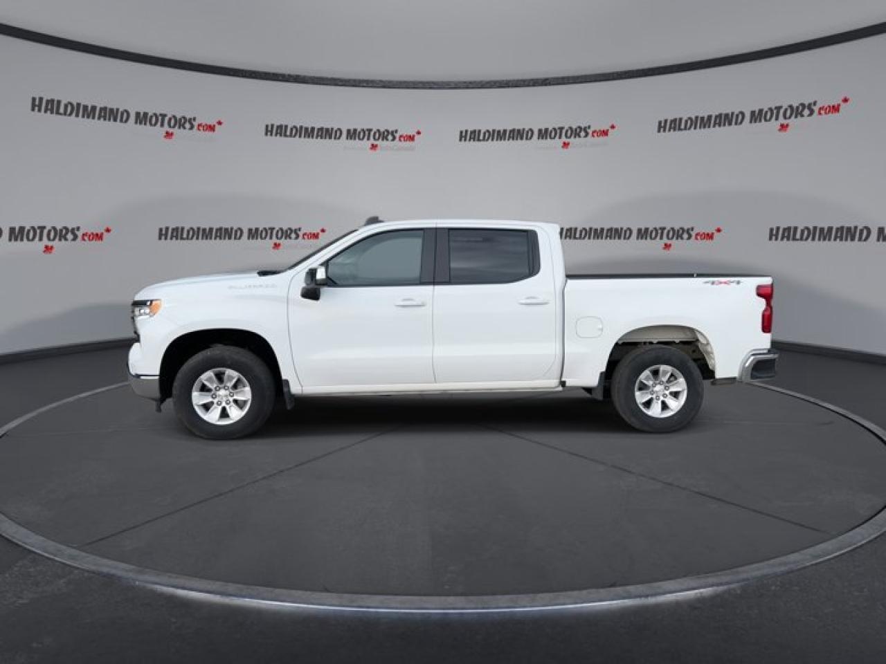 2024 Chevrolet Silverado 1500 LT Crew | Remote Start | Heated Seats | Heated Steering Wheel Photo