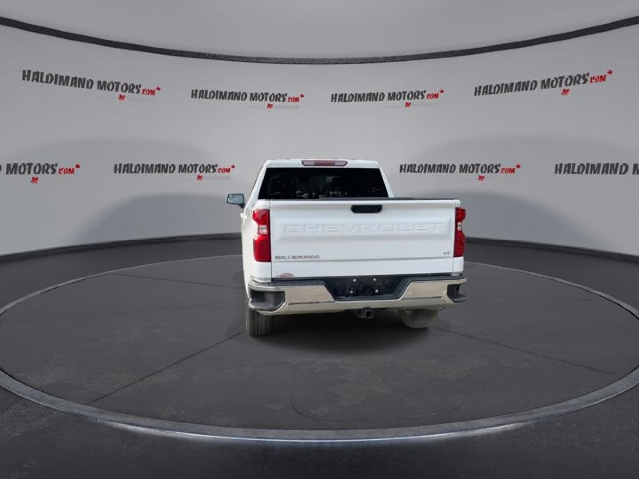 2024 Chevrolet Silverado 1500 LT Crew | Remote Start | Heated Seats | Heated Steering Wheel Photo