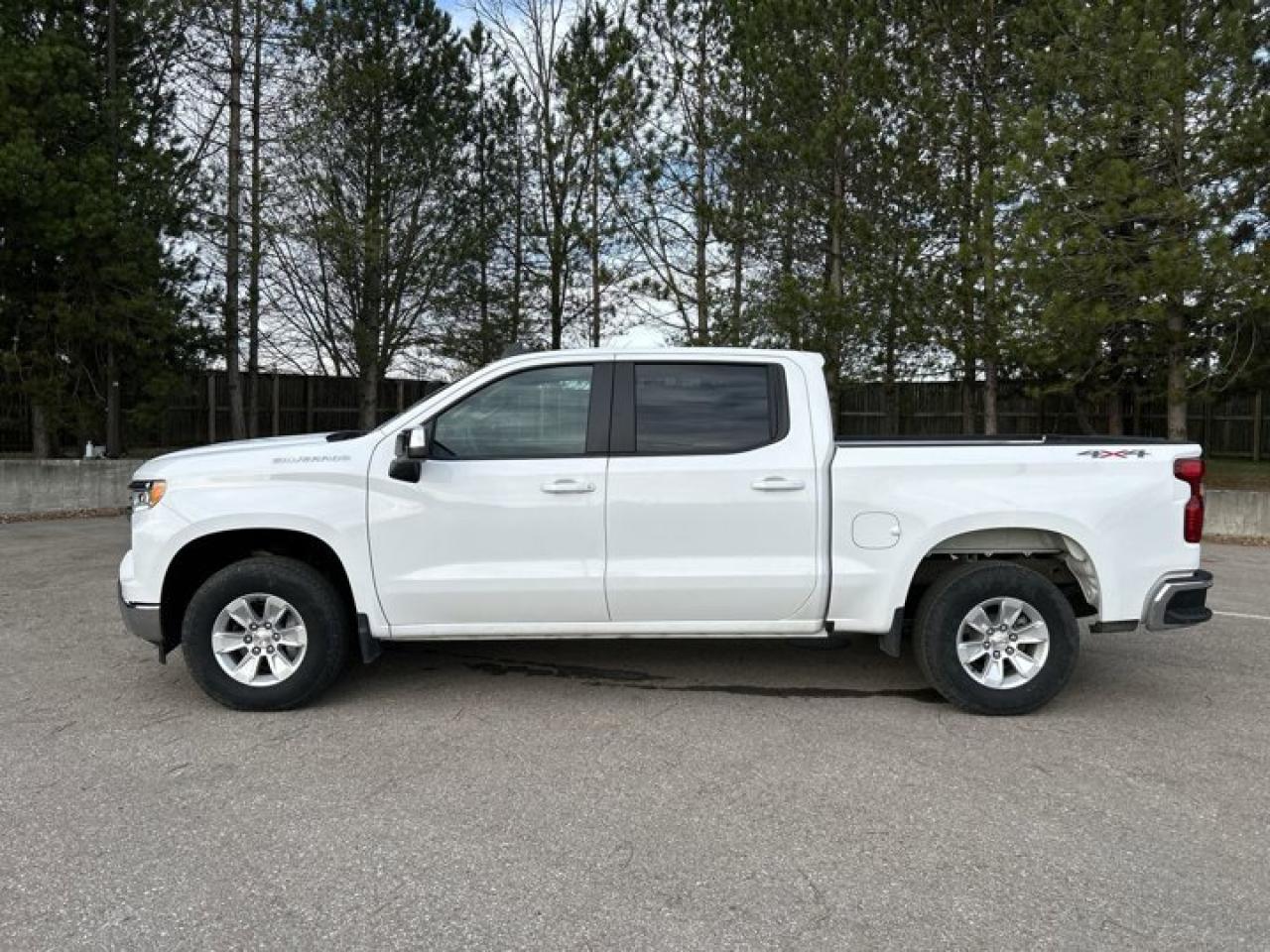 2024 Chevrolet Silverado 1500 LT Crew | Remote Start | Heated Seats | Heated Steering Wheel Photo